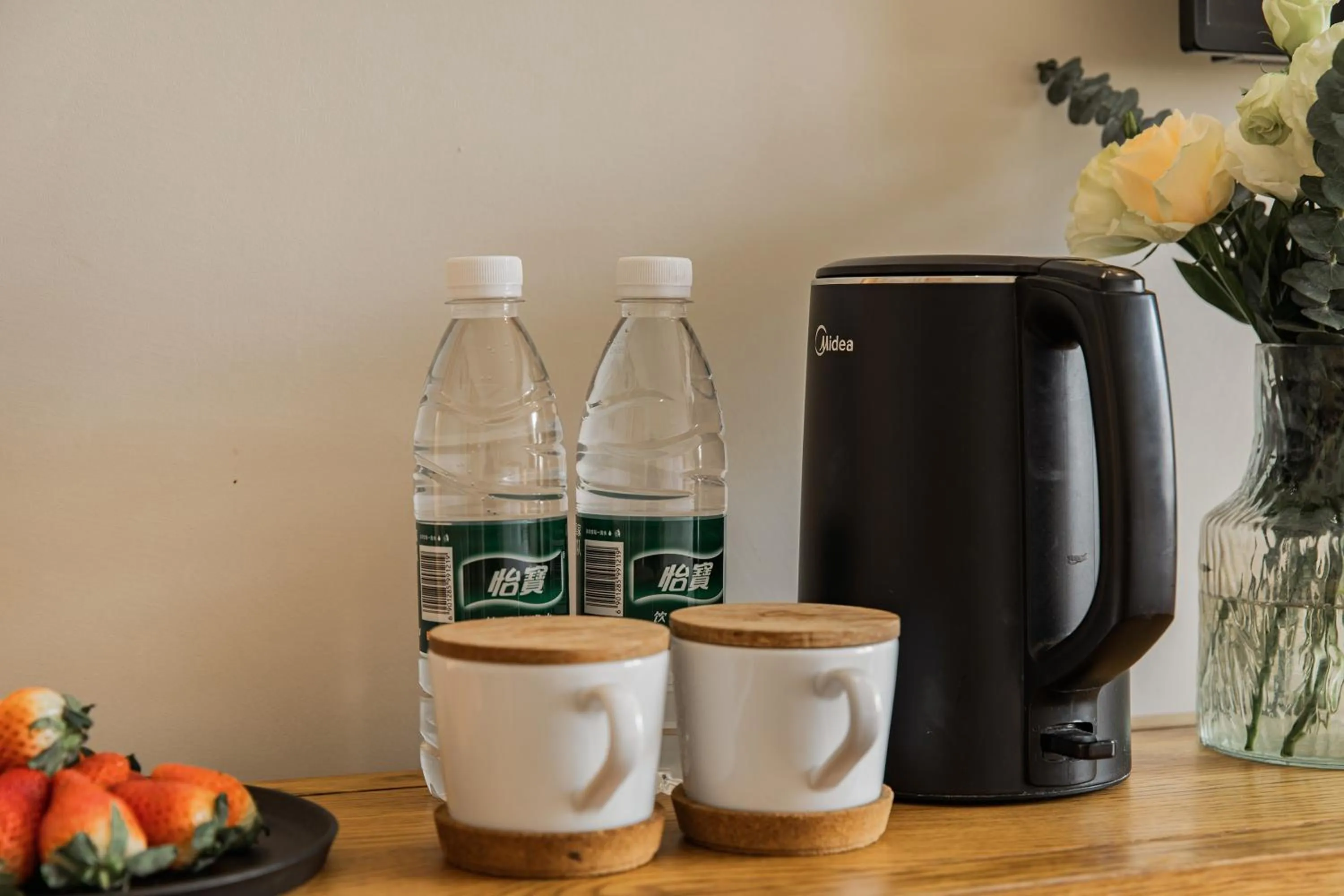 Coffee/tea facilities in T innn - West Lake - Yueshang Yunshe Homestay - Hangzhou Taiziwan Park Branch