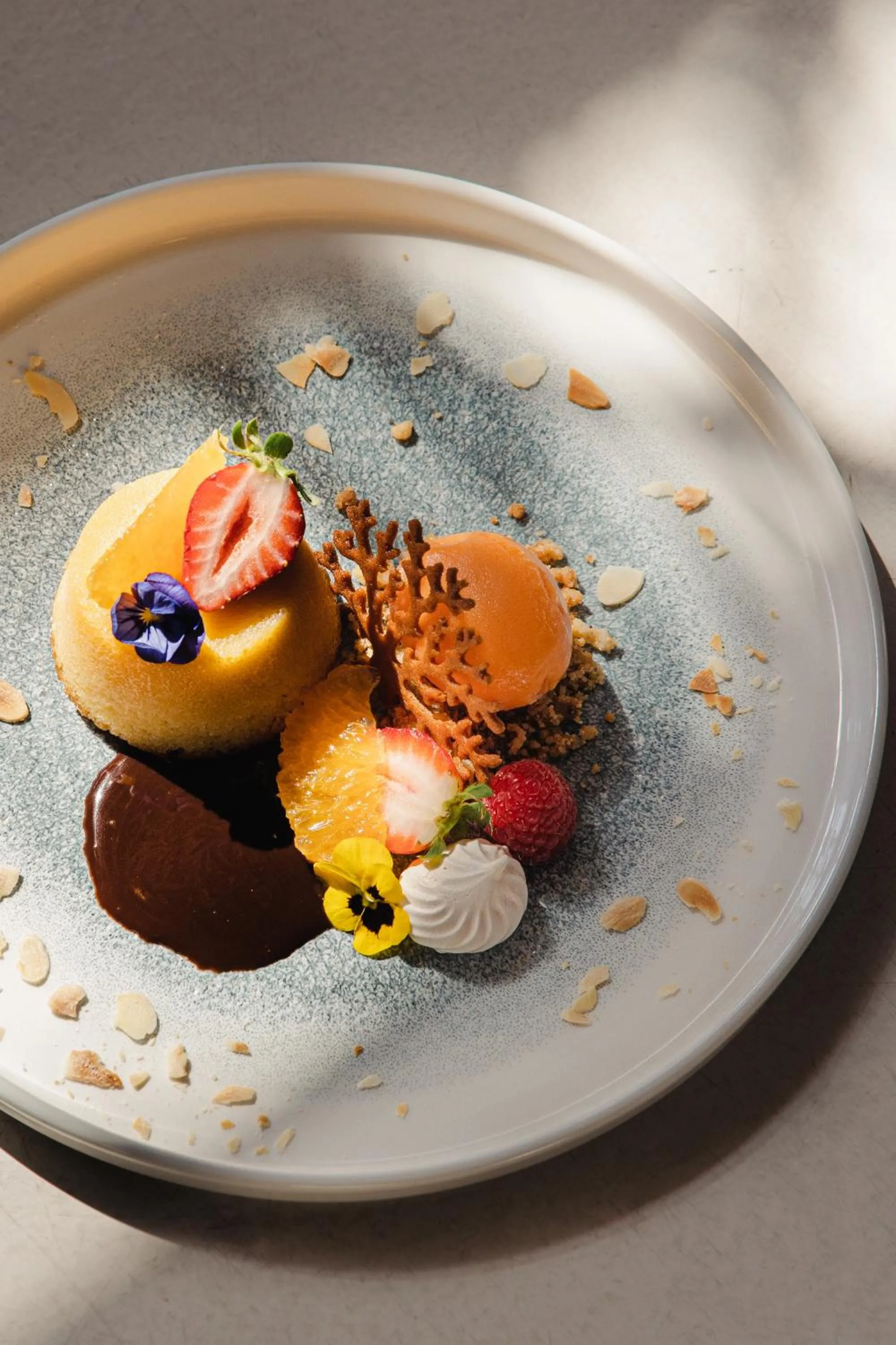 Restaurant/places to eat in Vale da Lapa Village Resort