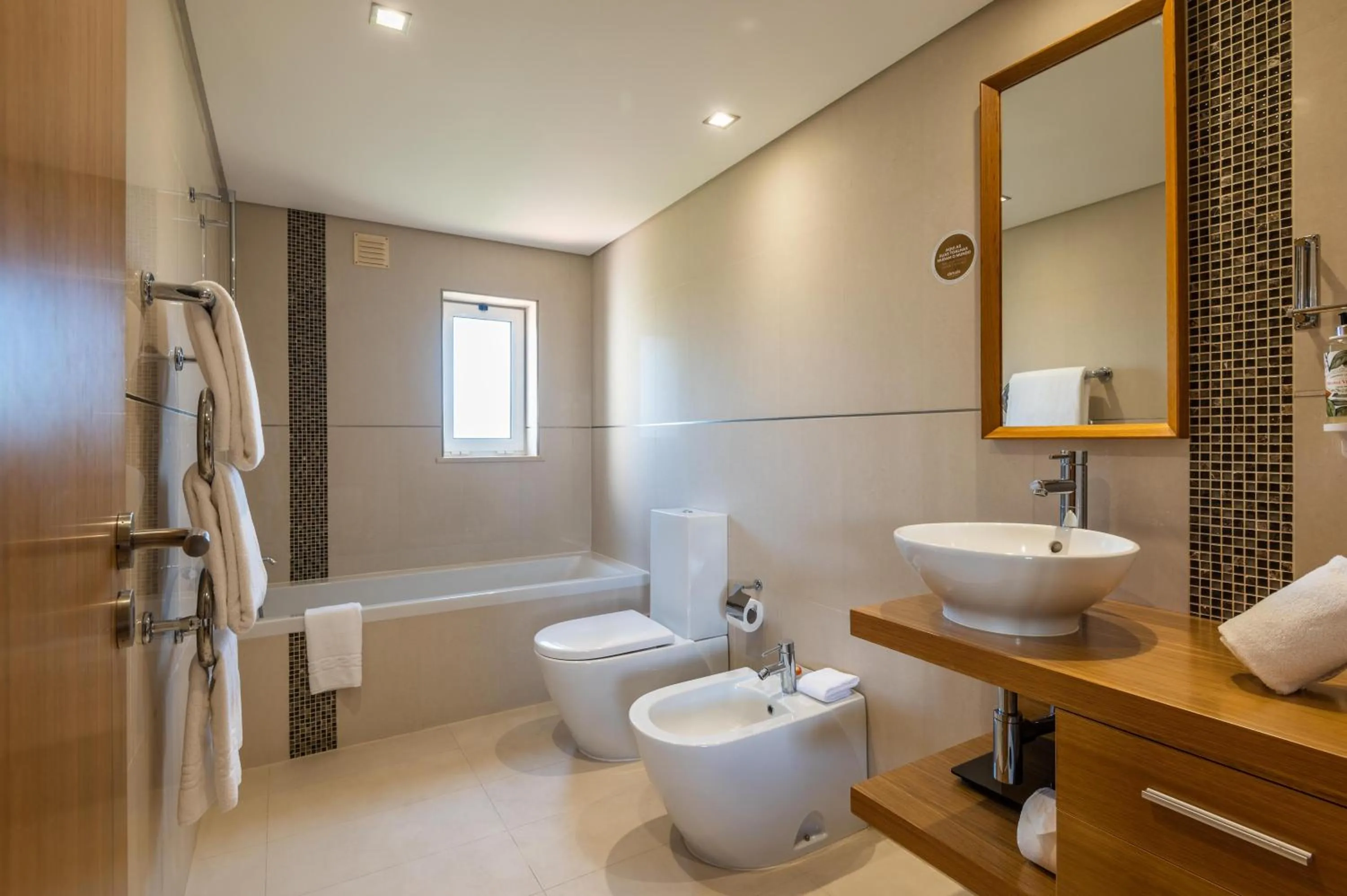 Bathroom in Vale da Lapa Village Resort