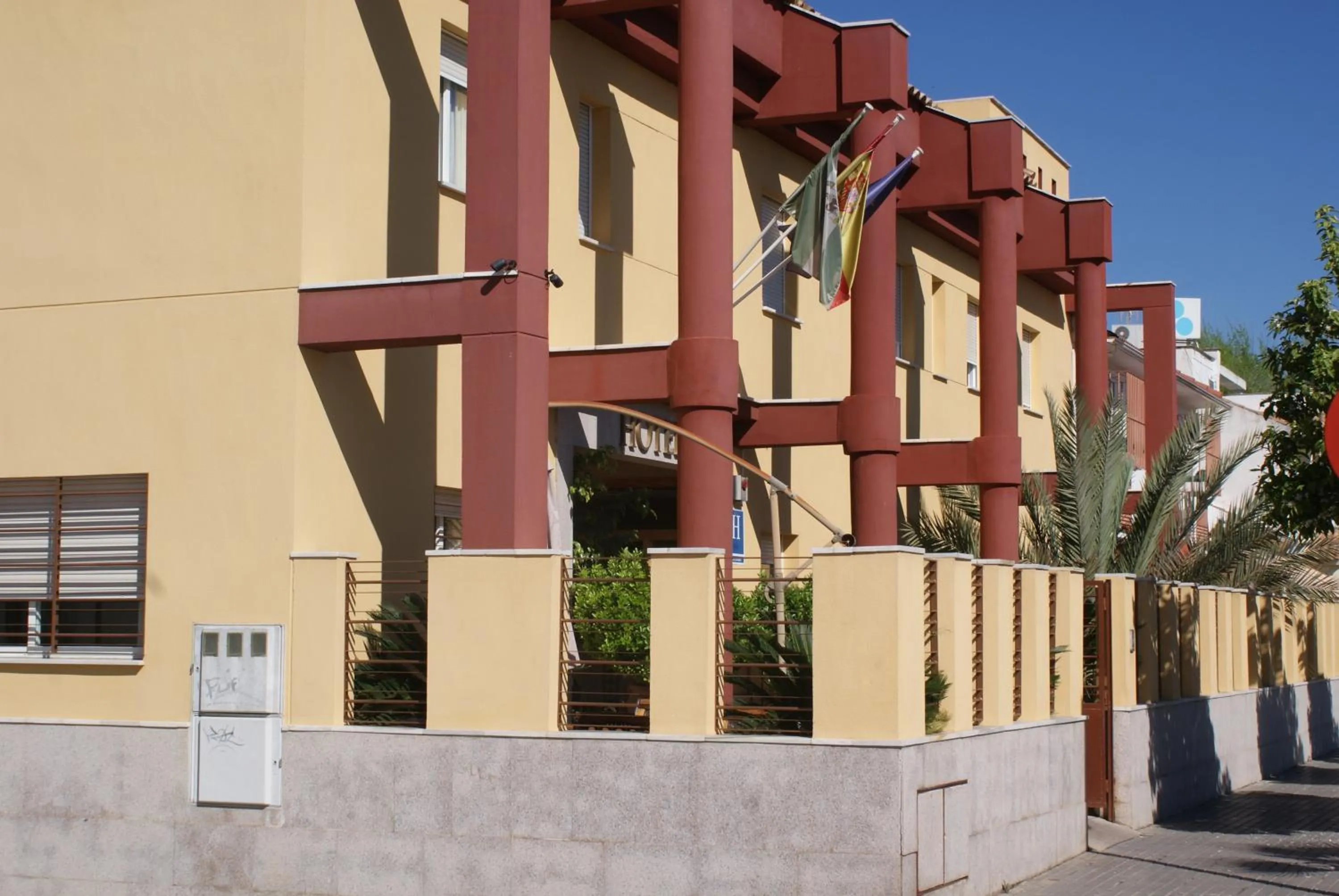 Property building in Maximiano Herculeo