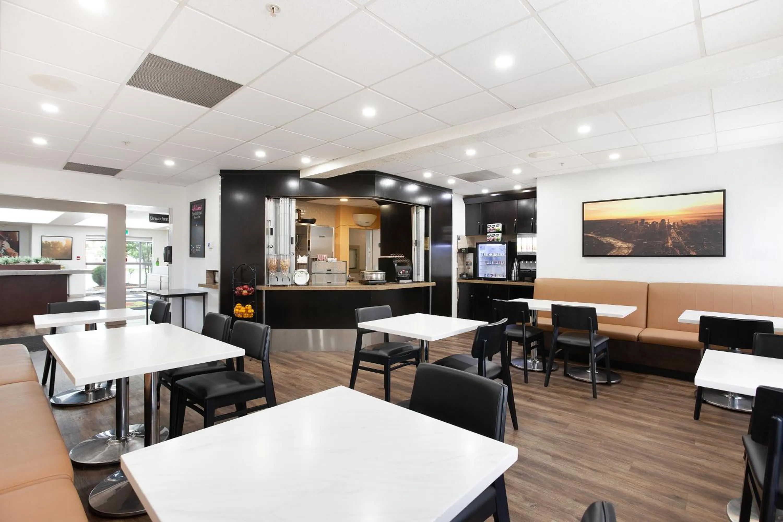 Breakfast in Super 8 by Wyndham Calgary Shawnessy Area