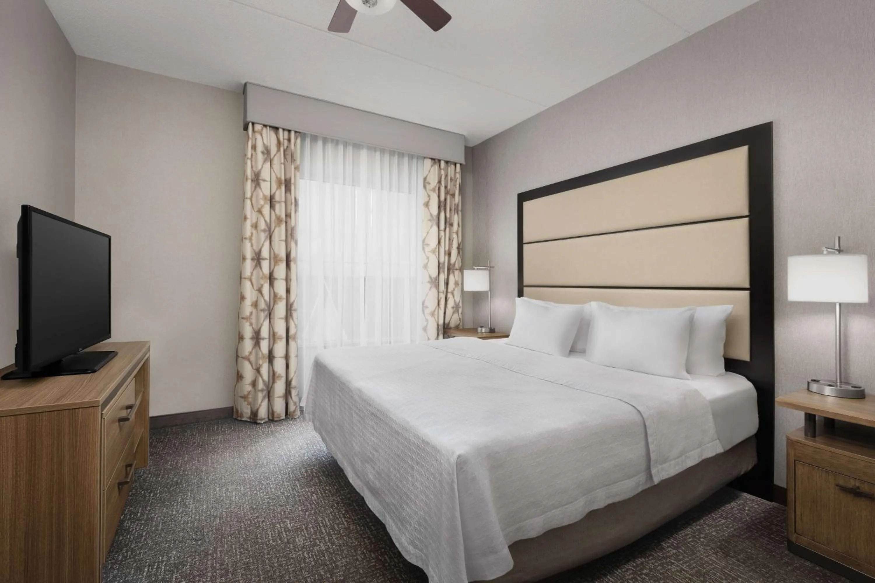 Bed in Homewood Suites by Hilton York