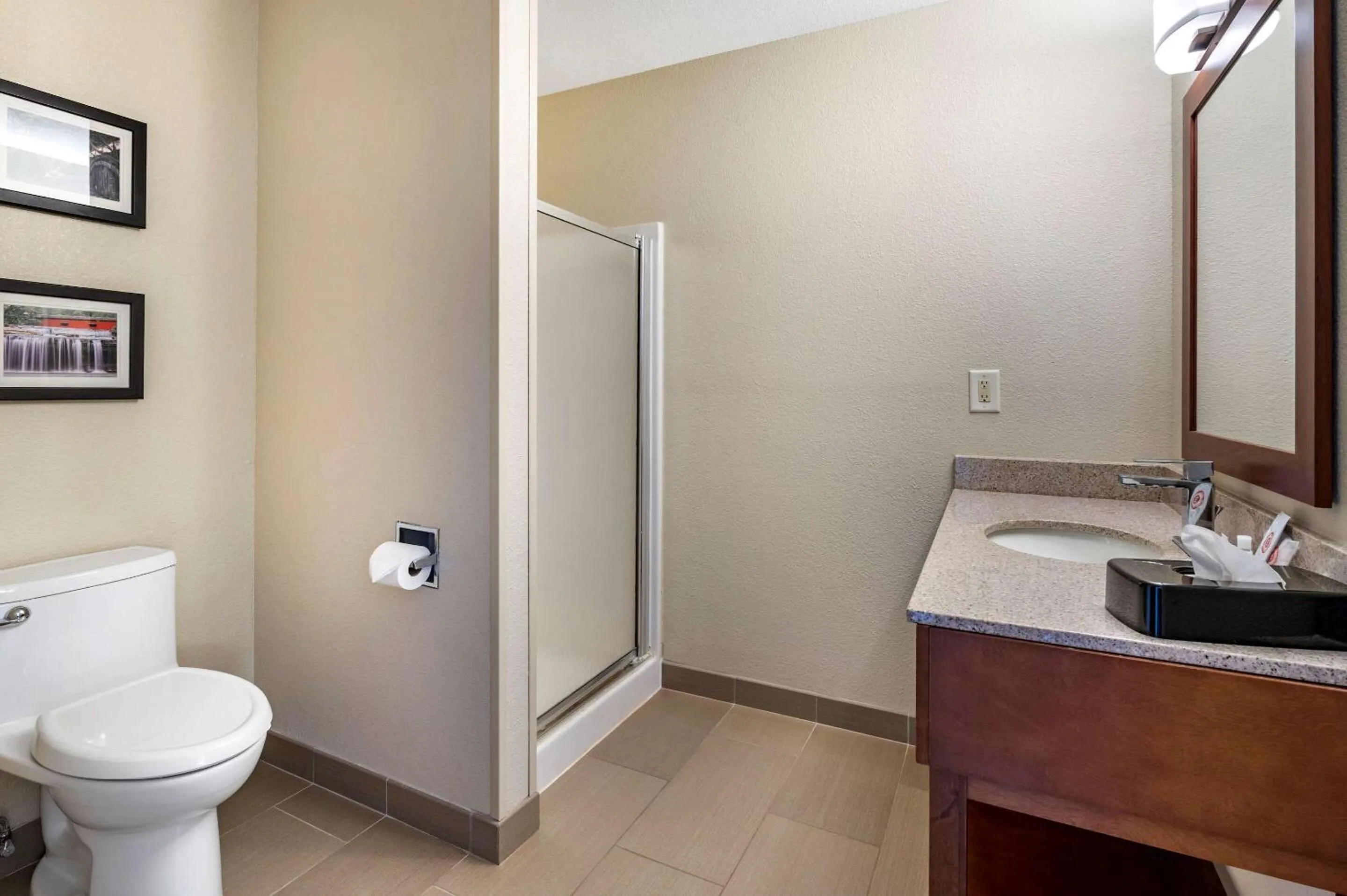 Bathroom in Comfort Inn La Porte