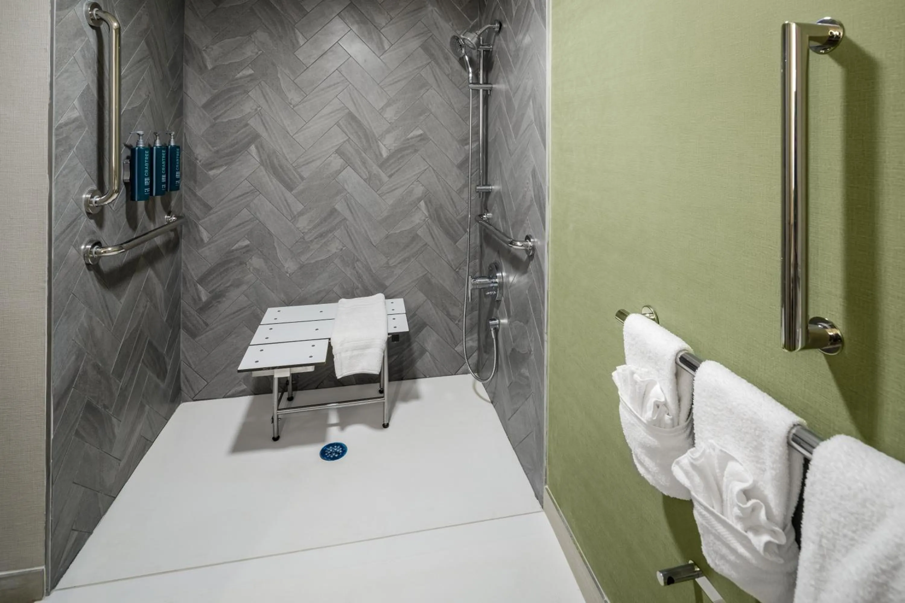 Bed in DoubleTree by Hilton Laredo