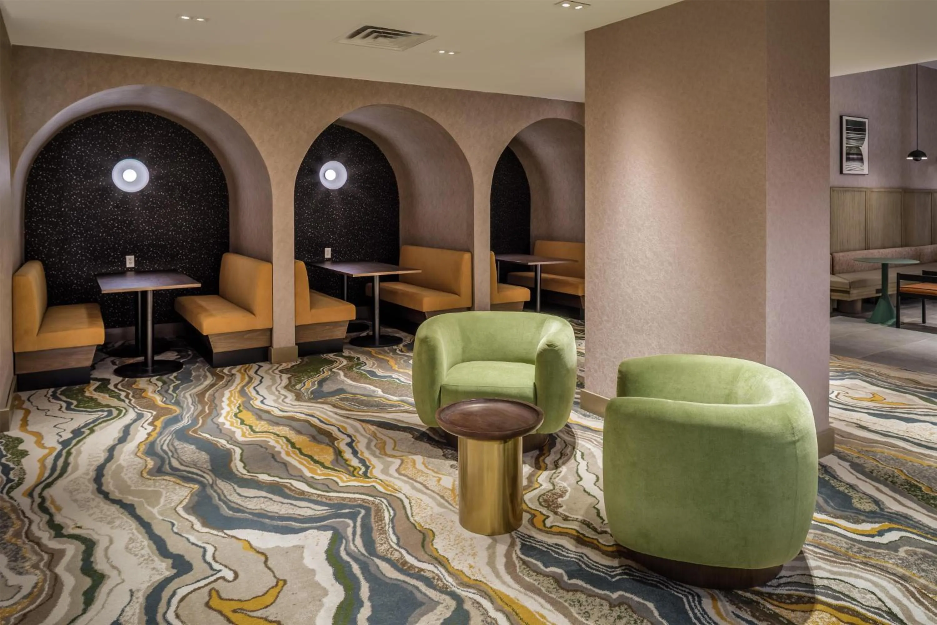 Lobby or reception in DoubleTree by Hilton Laredo