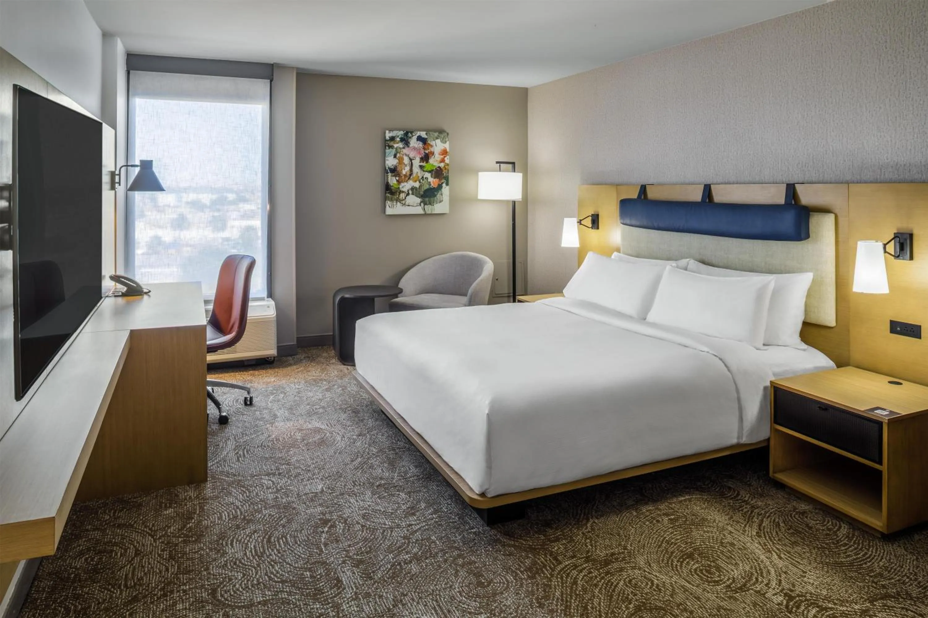 View (from property/room), Bed in DoubleTree by Hilton Laredo