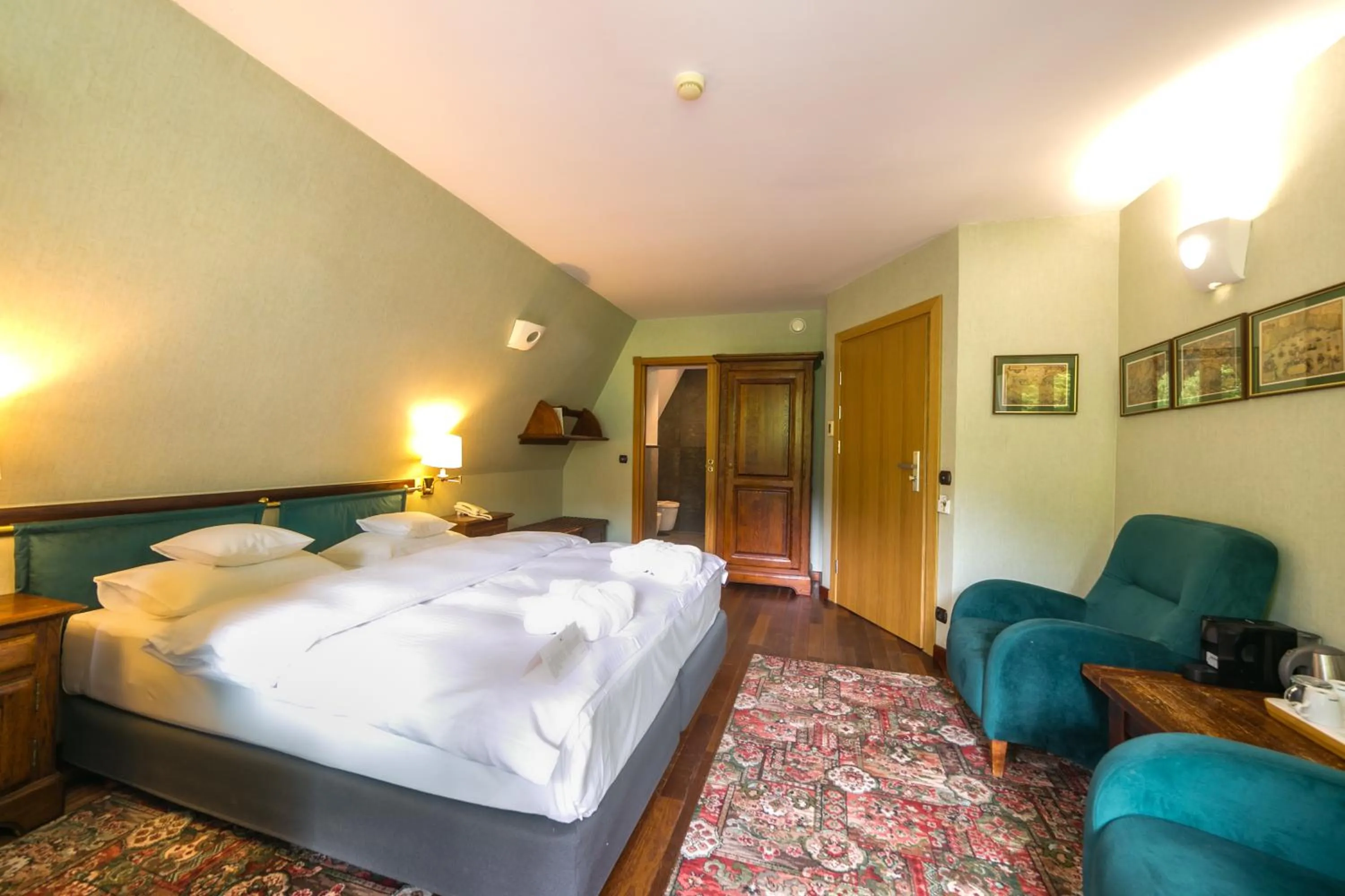 Bed in Jelenia Struga MEDICAL SPA