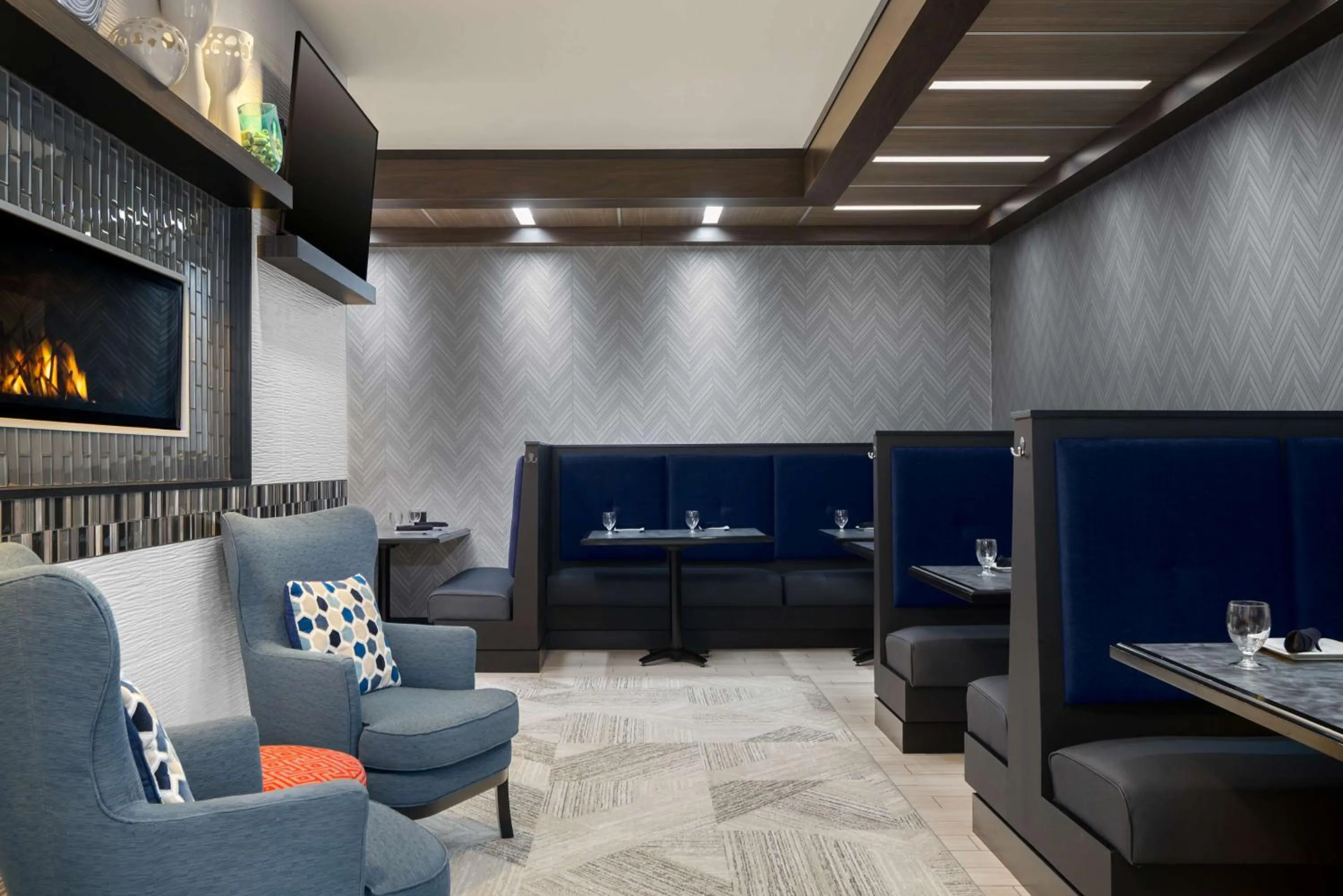 Lounge or bar in Hilton Garden Inn Great Falls