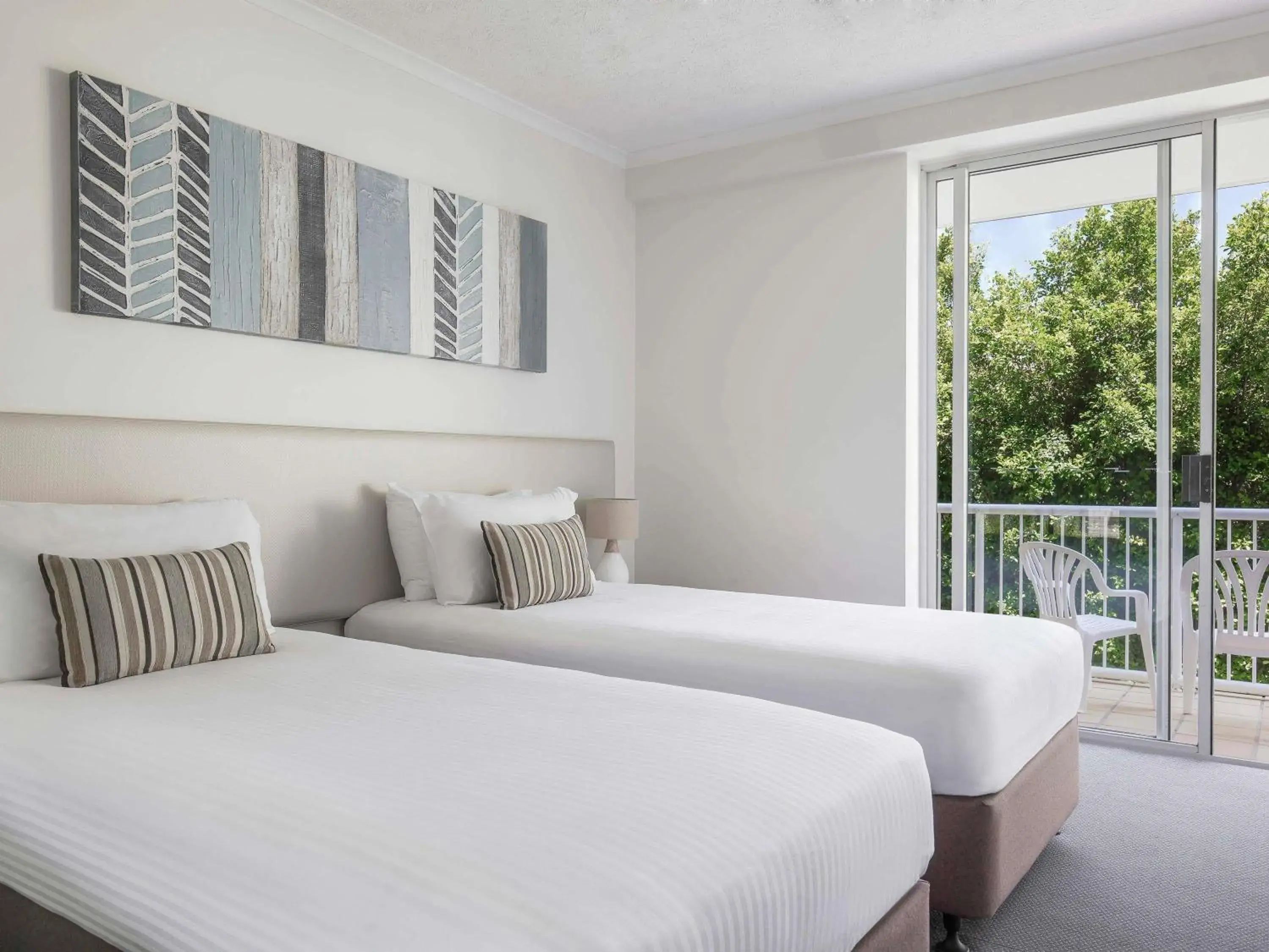 Bedroom, Bed in BreakFree Diamond Beach Bedroom, Bed in BreakFree Diamond Beach