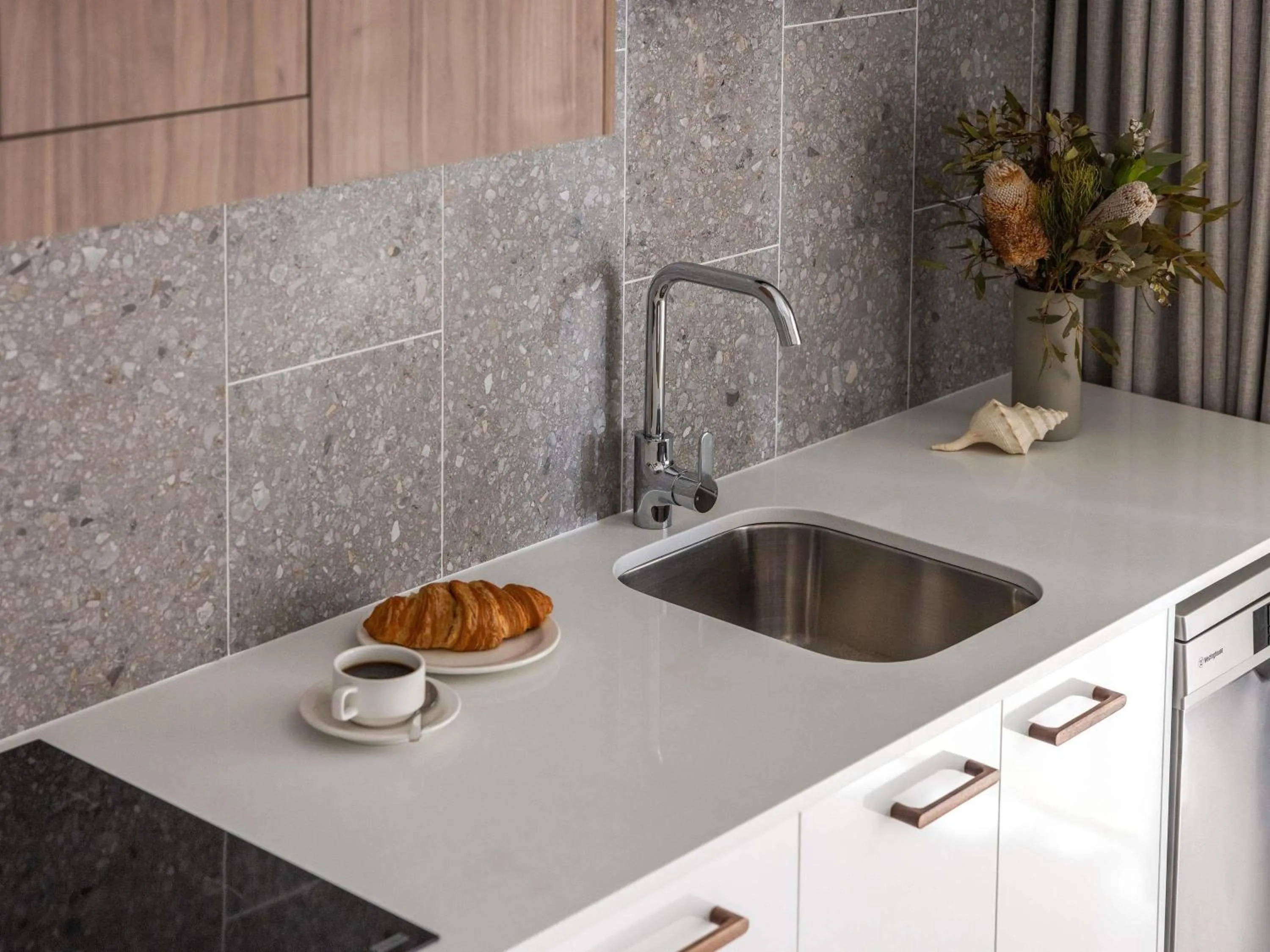 Bedroom in Mantra French Quarter Noosa