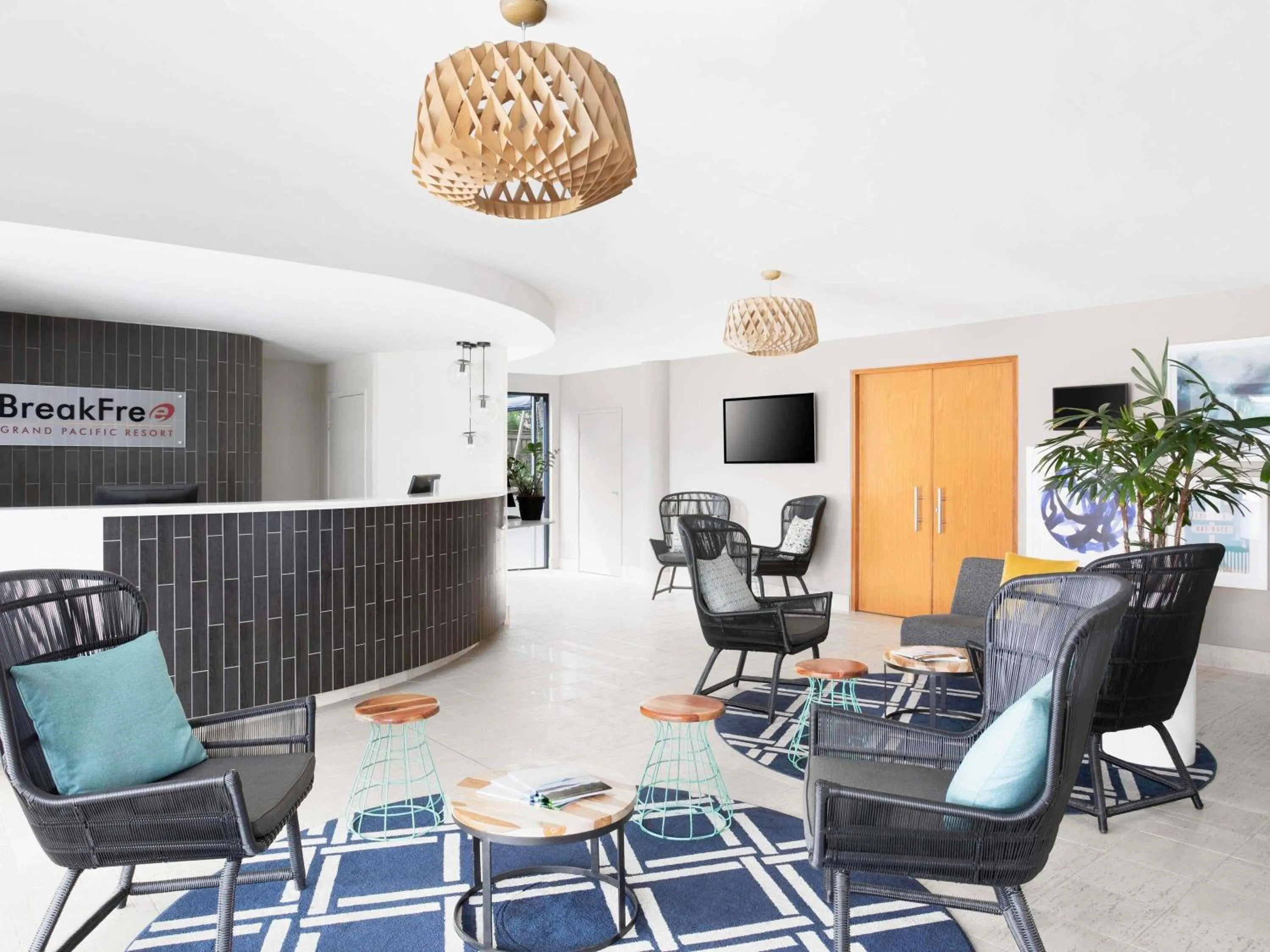 Property building in BreakFree Grand Pacific