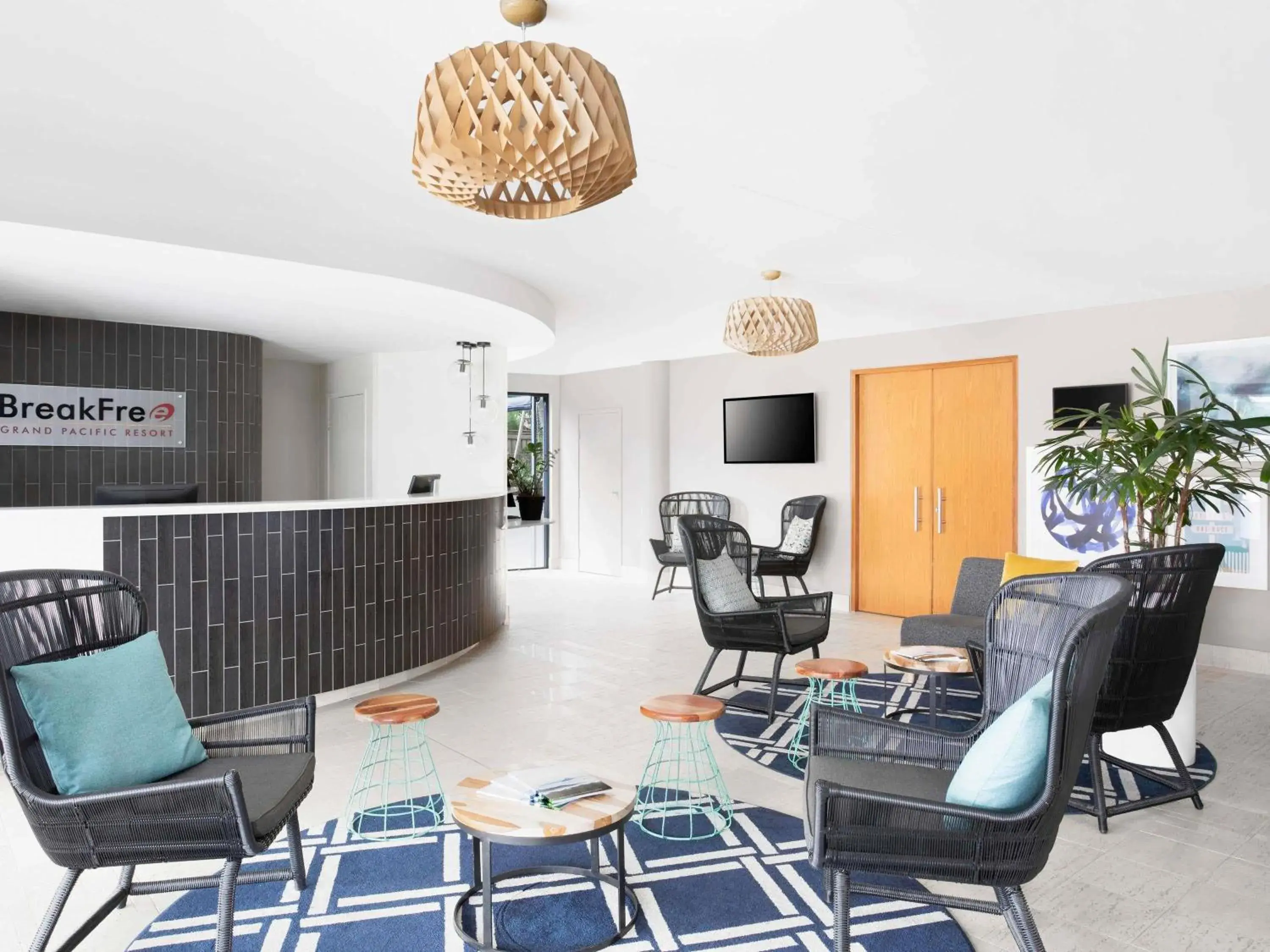 Property building in BreakFree Grand Pacific Property building in BreakFree Grand Pacific