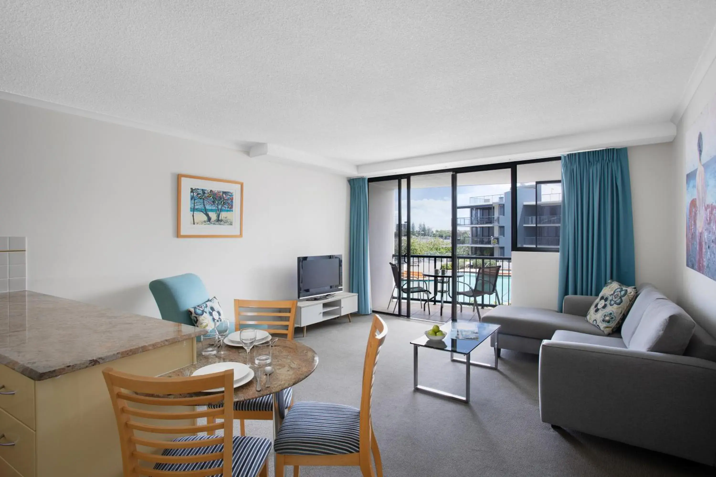 Two-Bedroom Apartment with Water View in BreakFree Grand Pacific Two-Bedroom Apartment with Water View in BreakFree Grand Pacific