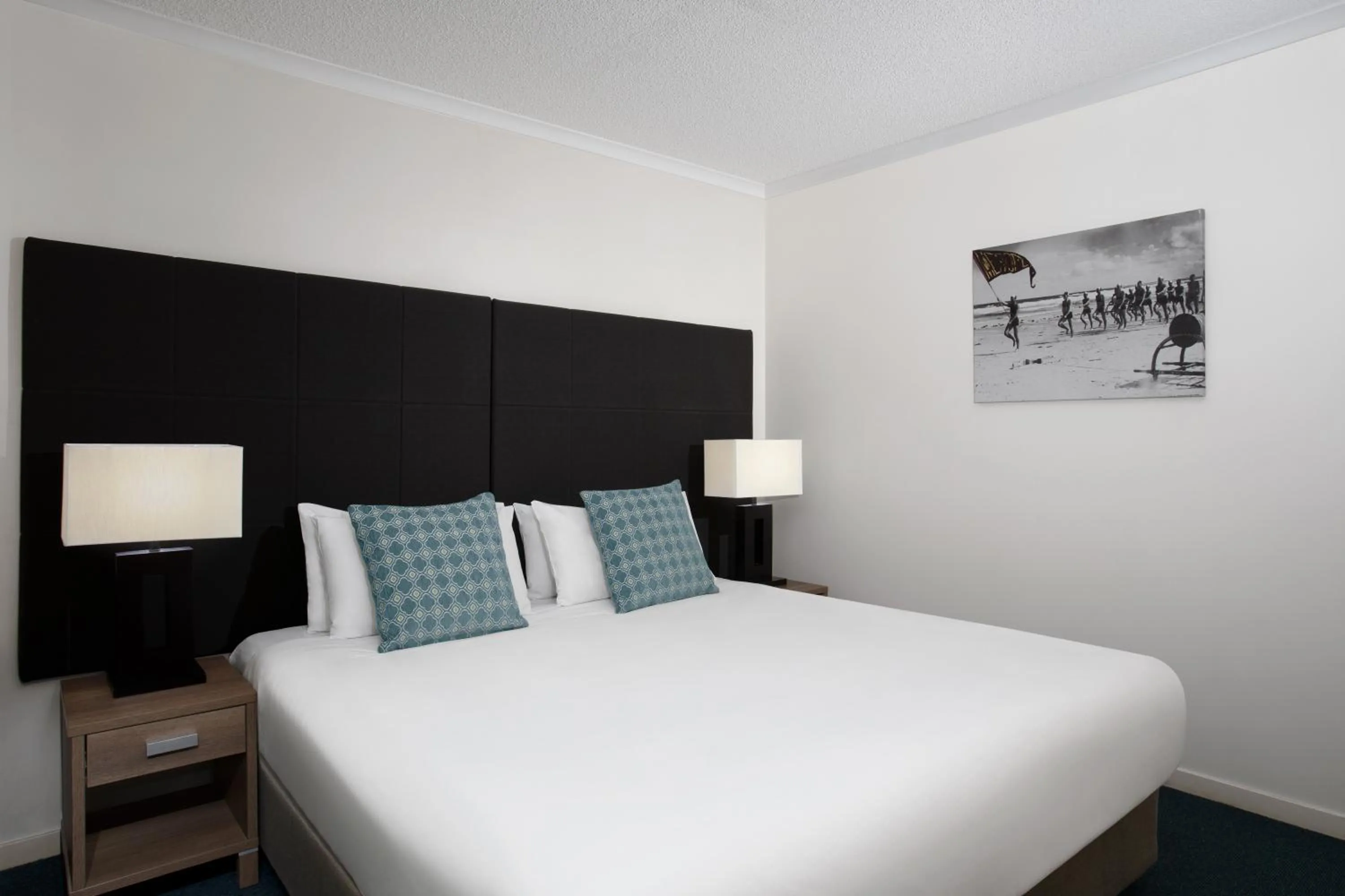 Bedroom, Bed in BreakFree Grand Pacific