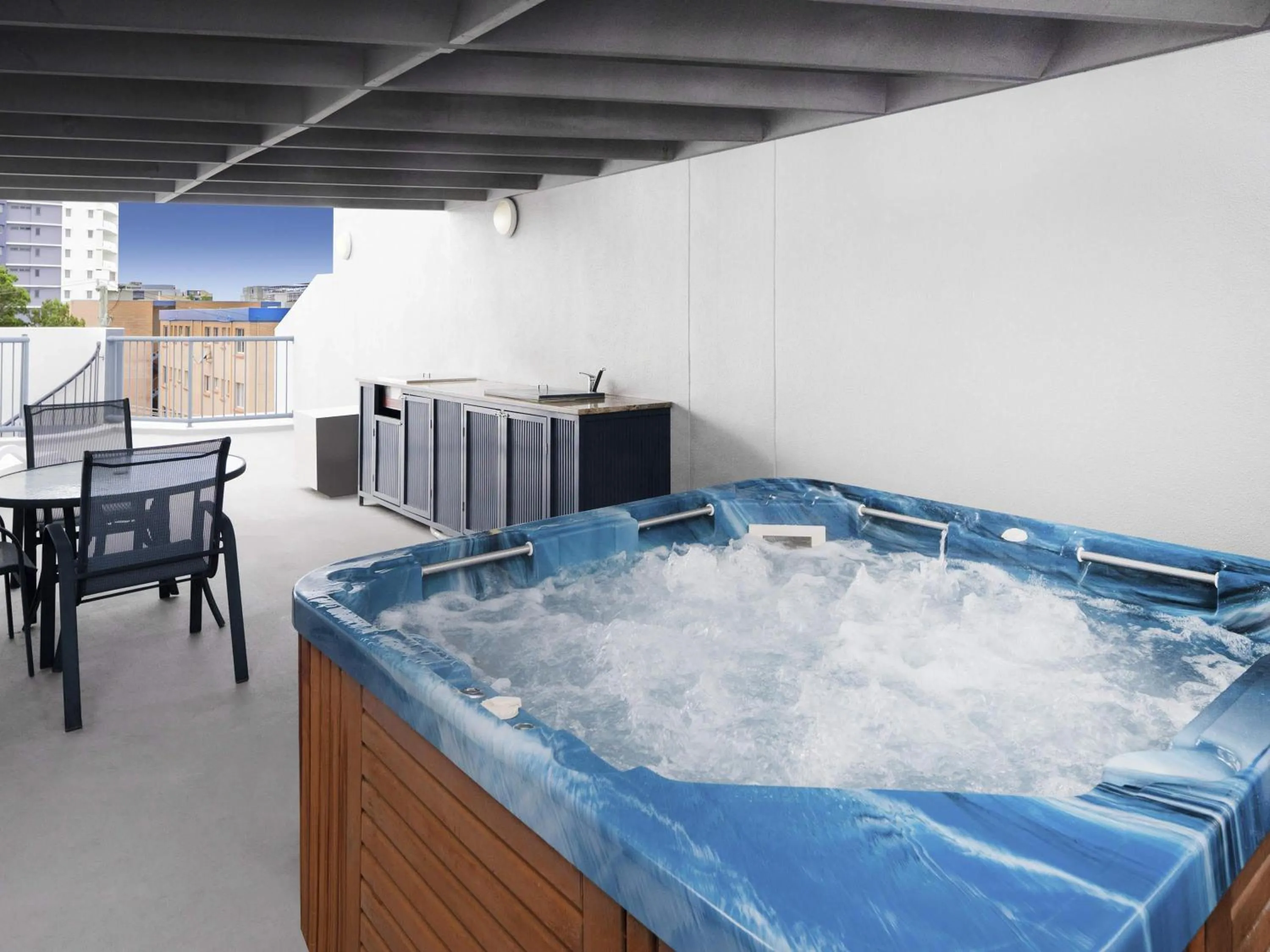 Bedroom in BreakFree Grand Pacific