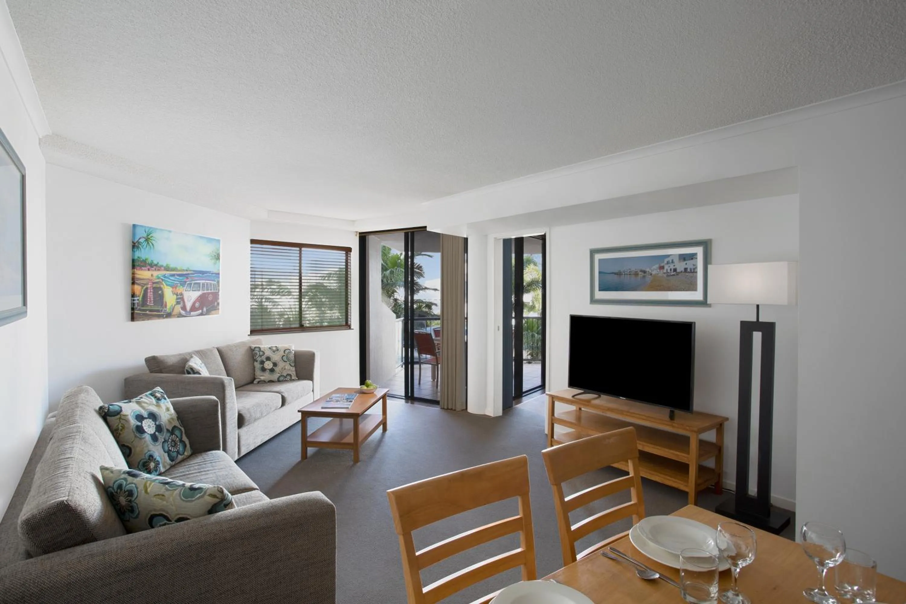 TV and multimedia in BreakFree Grand Pacific