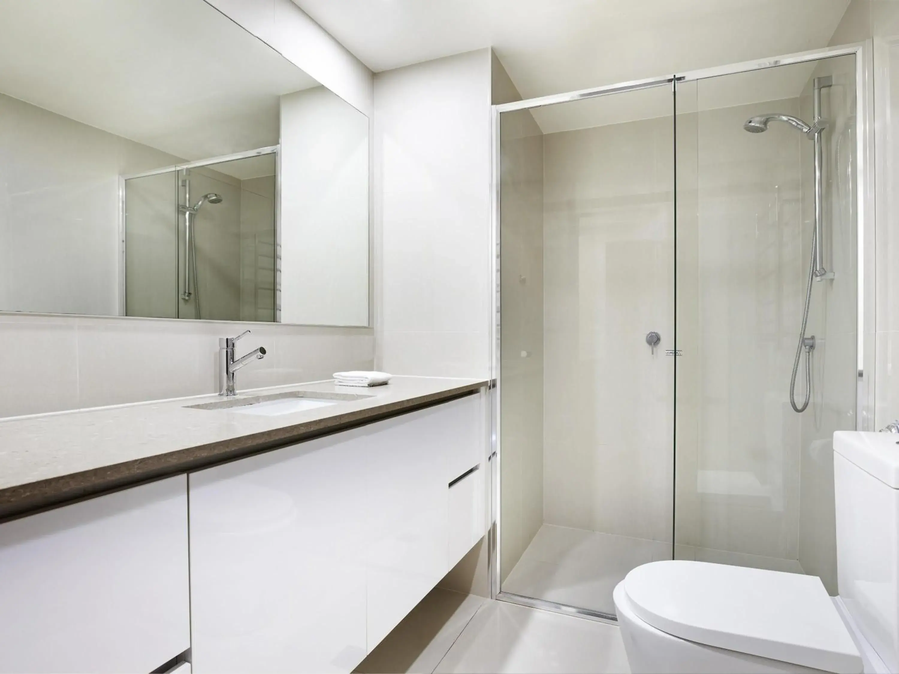 Bedroom in Paradise Centre Apartments Bedroom in Paradise Centre Apartments