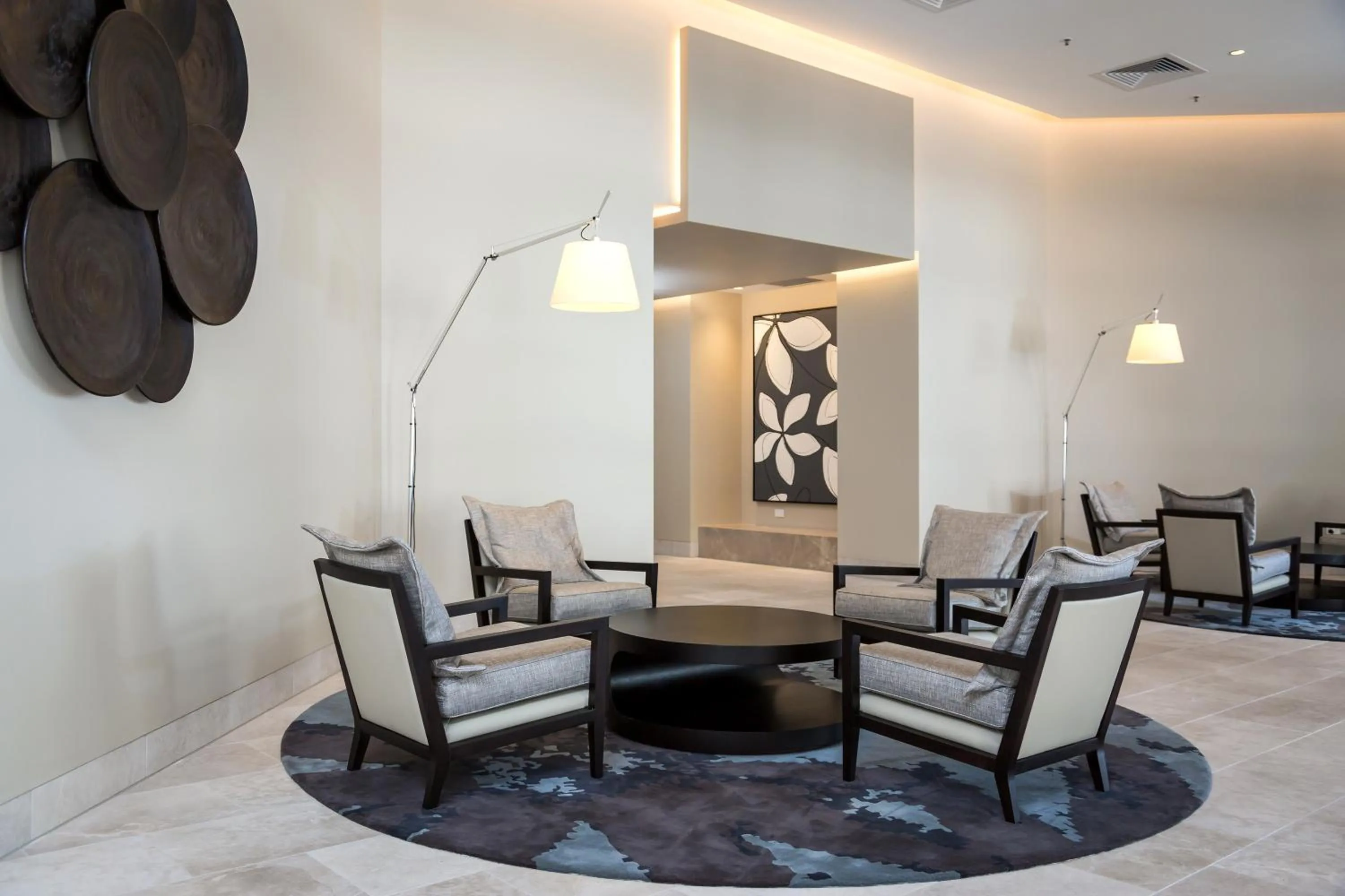 Lobby or reception in Paradise Centre Apartments