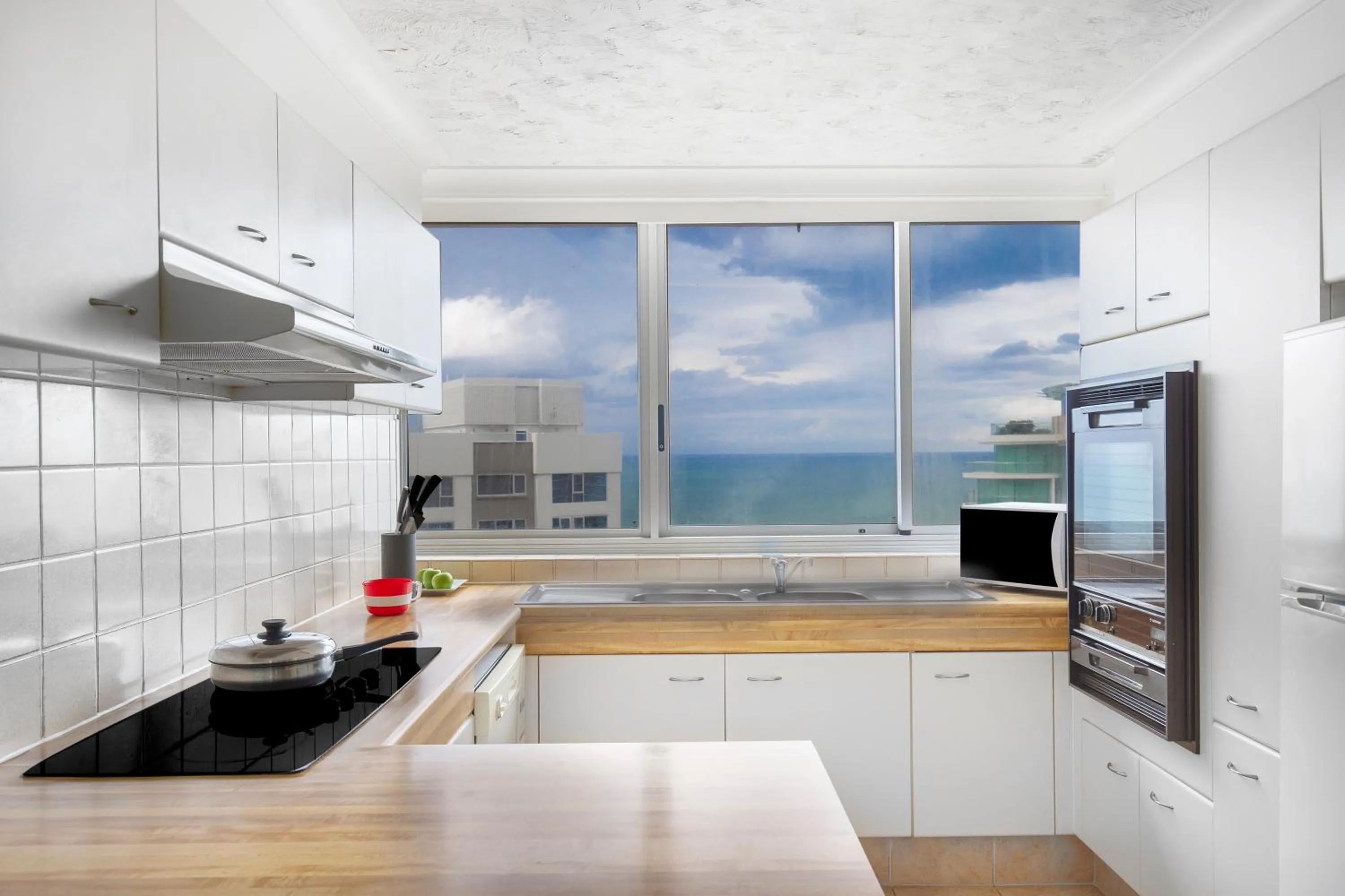 Kitchen or kitchenette in BreakFree Peninsula