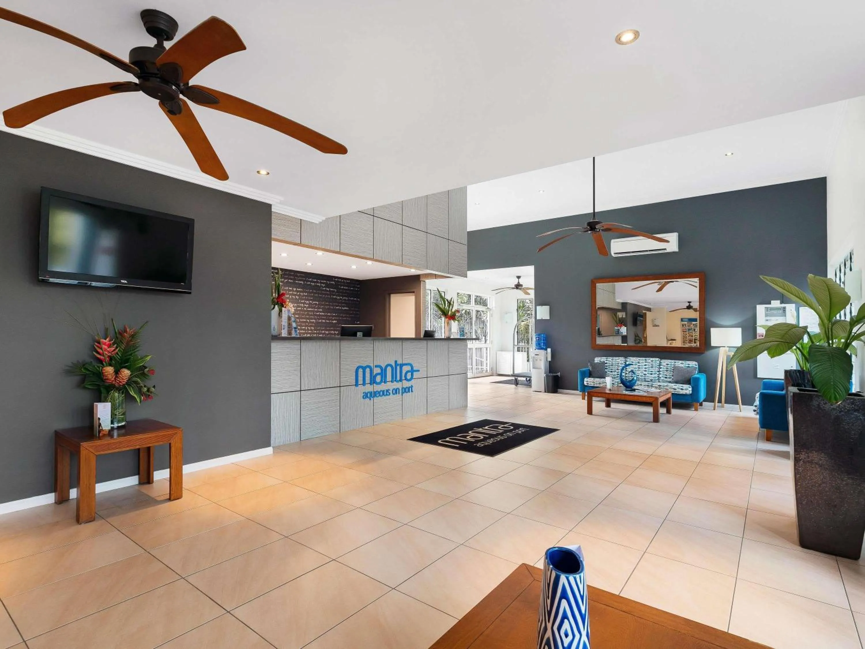 Property building in Mantra Aqueous on Port