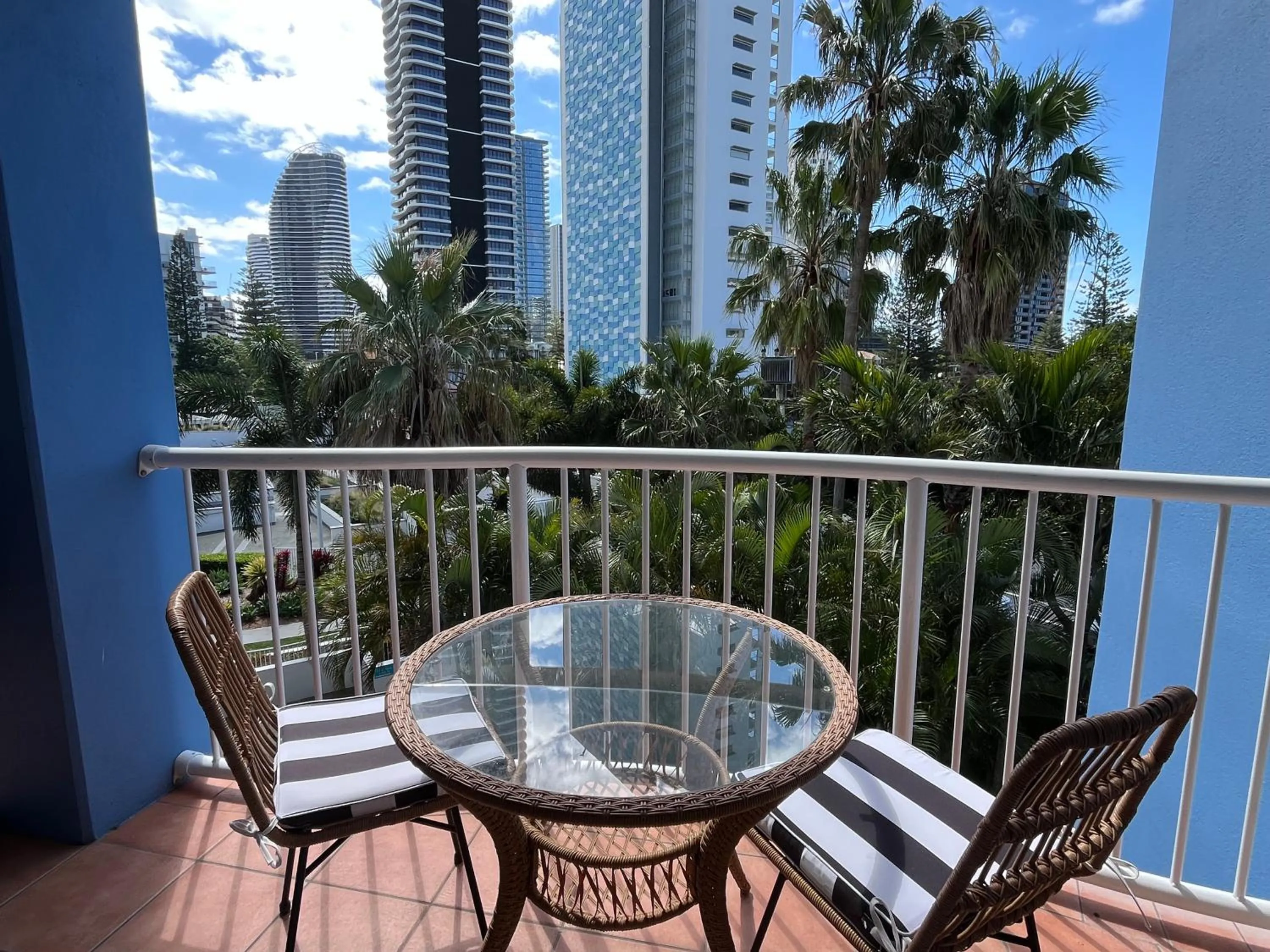 Bel Air on Broadbeach - Official