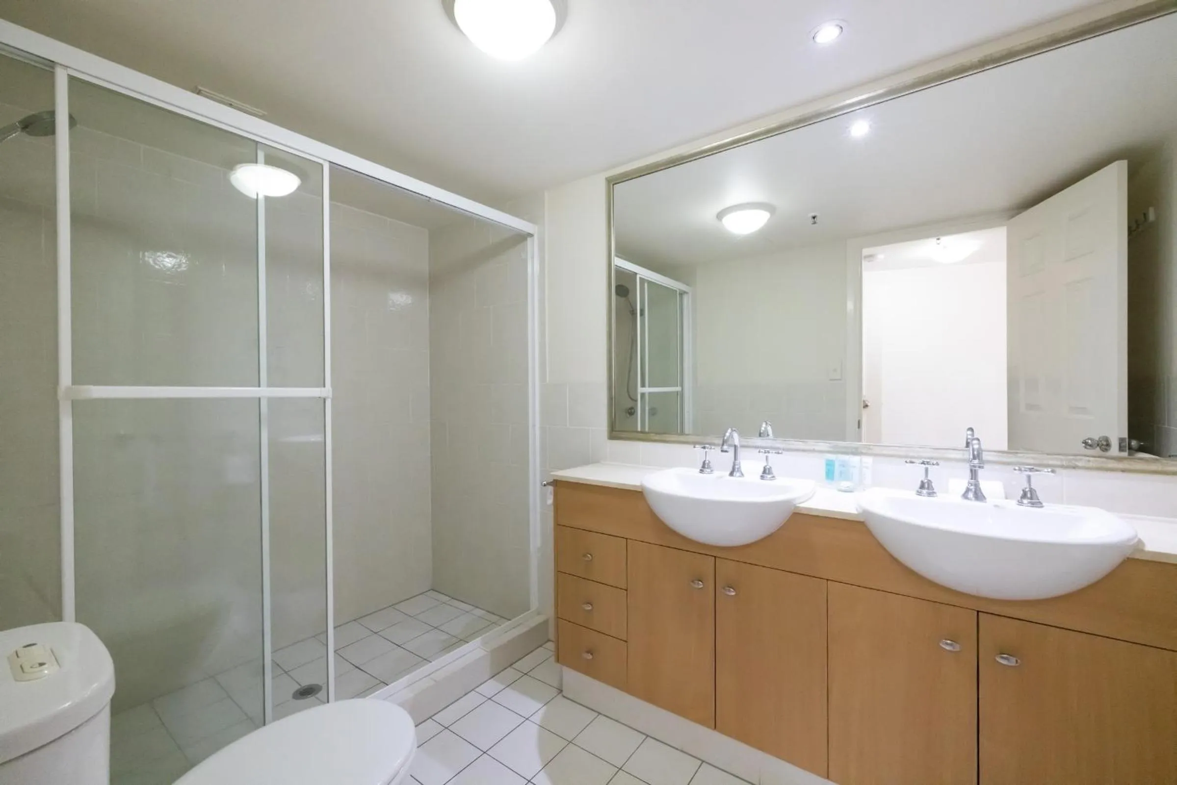 Bathroom in Bel Air on Broadbeach - Official