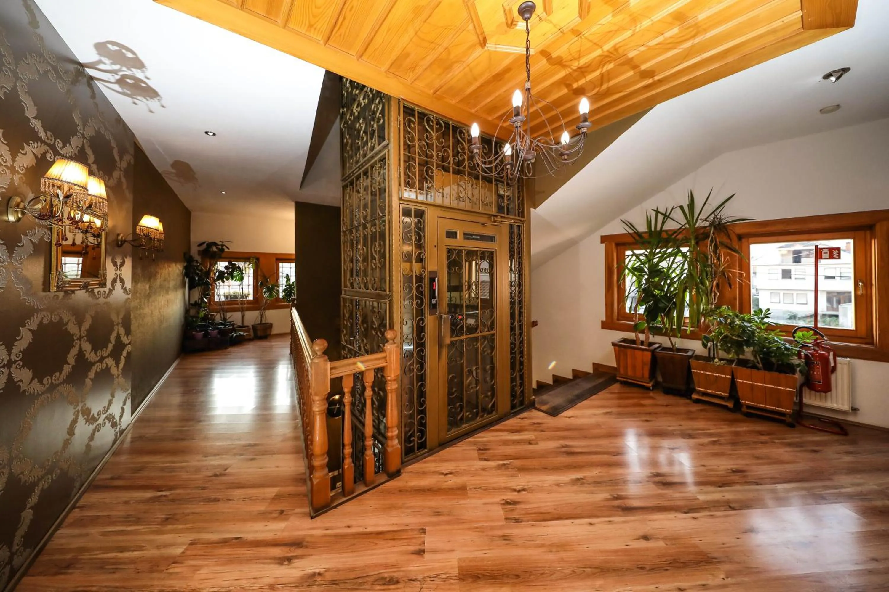 Hotel Çarshia e Jupave