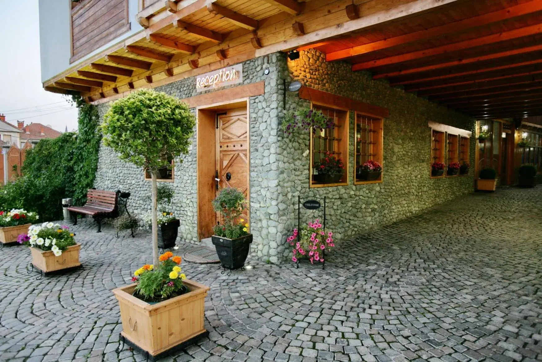 Hotel Çarshia e Jupave Hotel Çarshia e Jupave