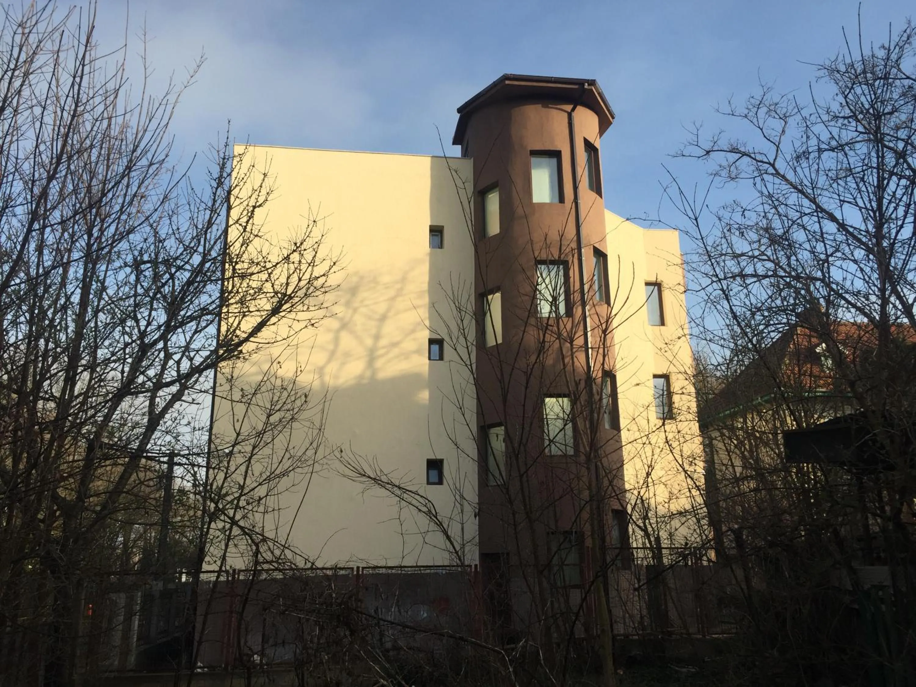 Facade/entrance in Paradox Oituz