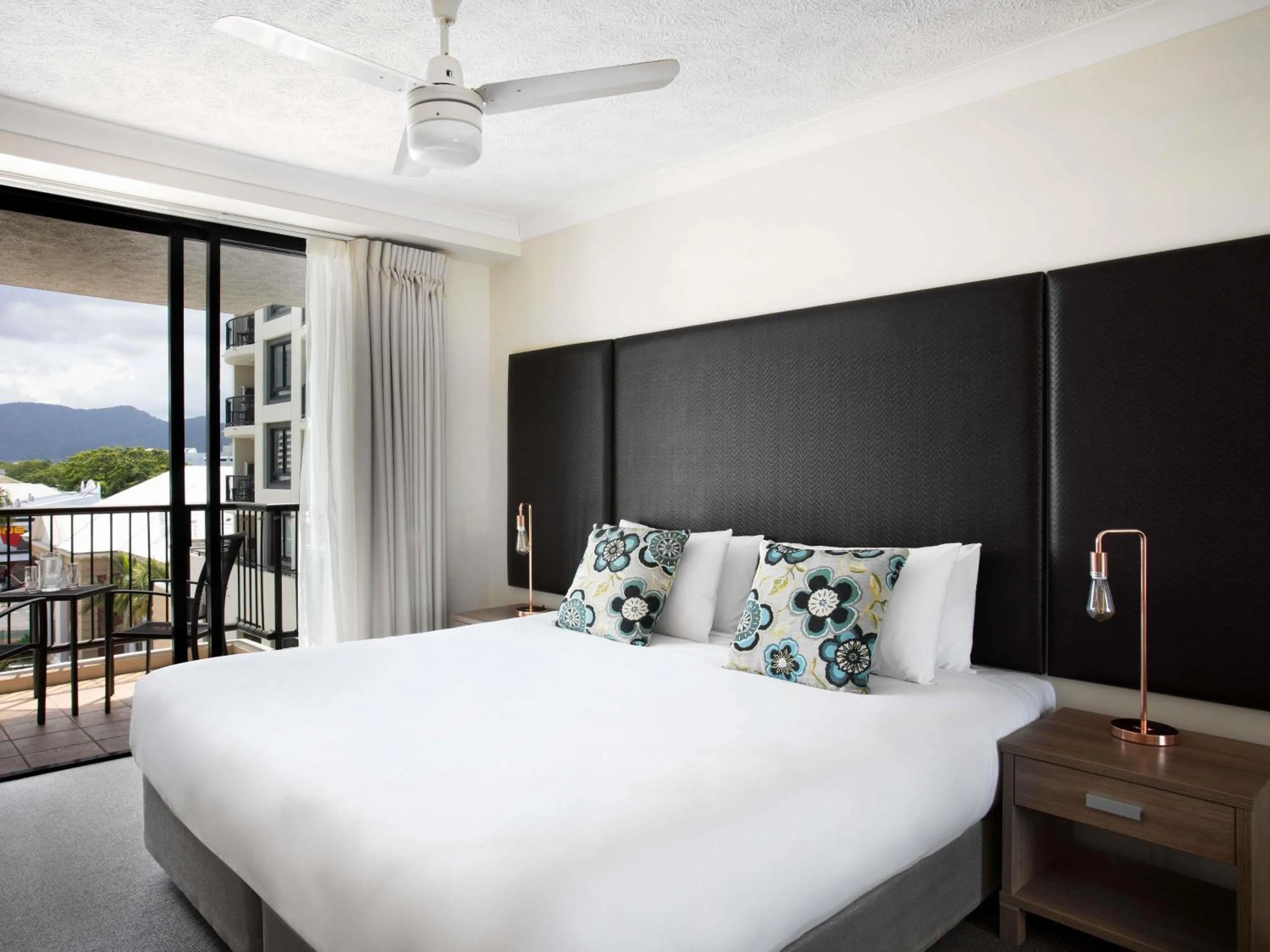 Bedroom, Bed in Mantra Esplanade