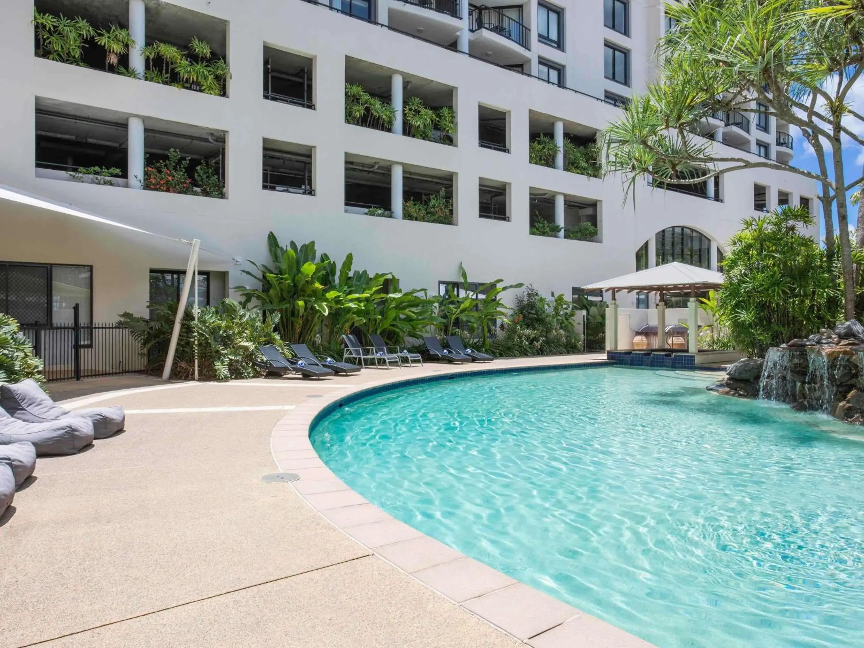 Property building in Mantra Esplanade Property building in Mantra Esplanade