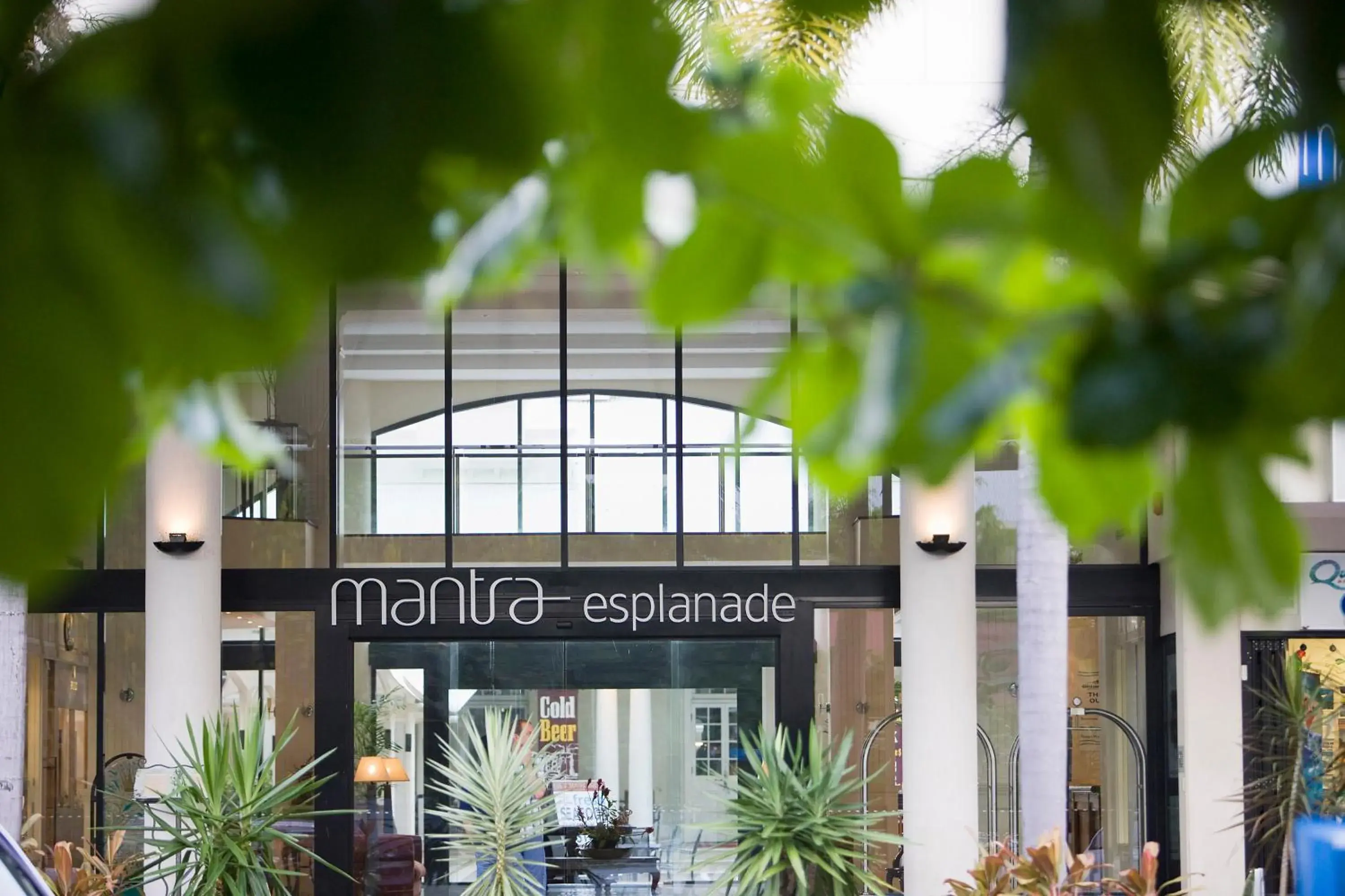 Facade/entrance in Mantra Esplanade Facade/entrance in Mantra Esplanade