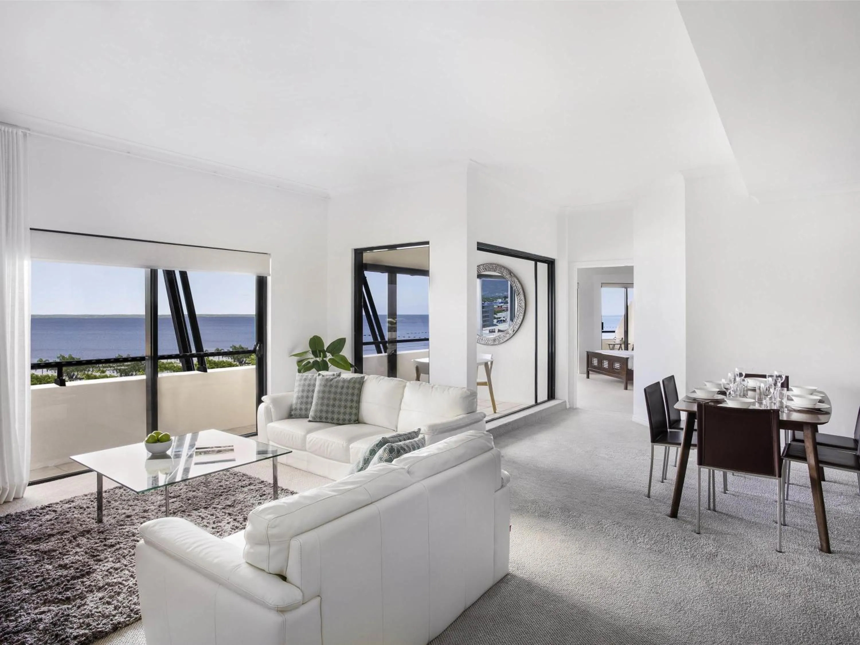 Bedroom in Mantra Esplanade