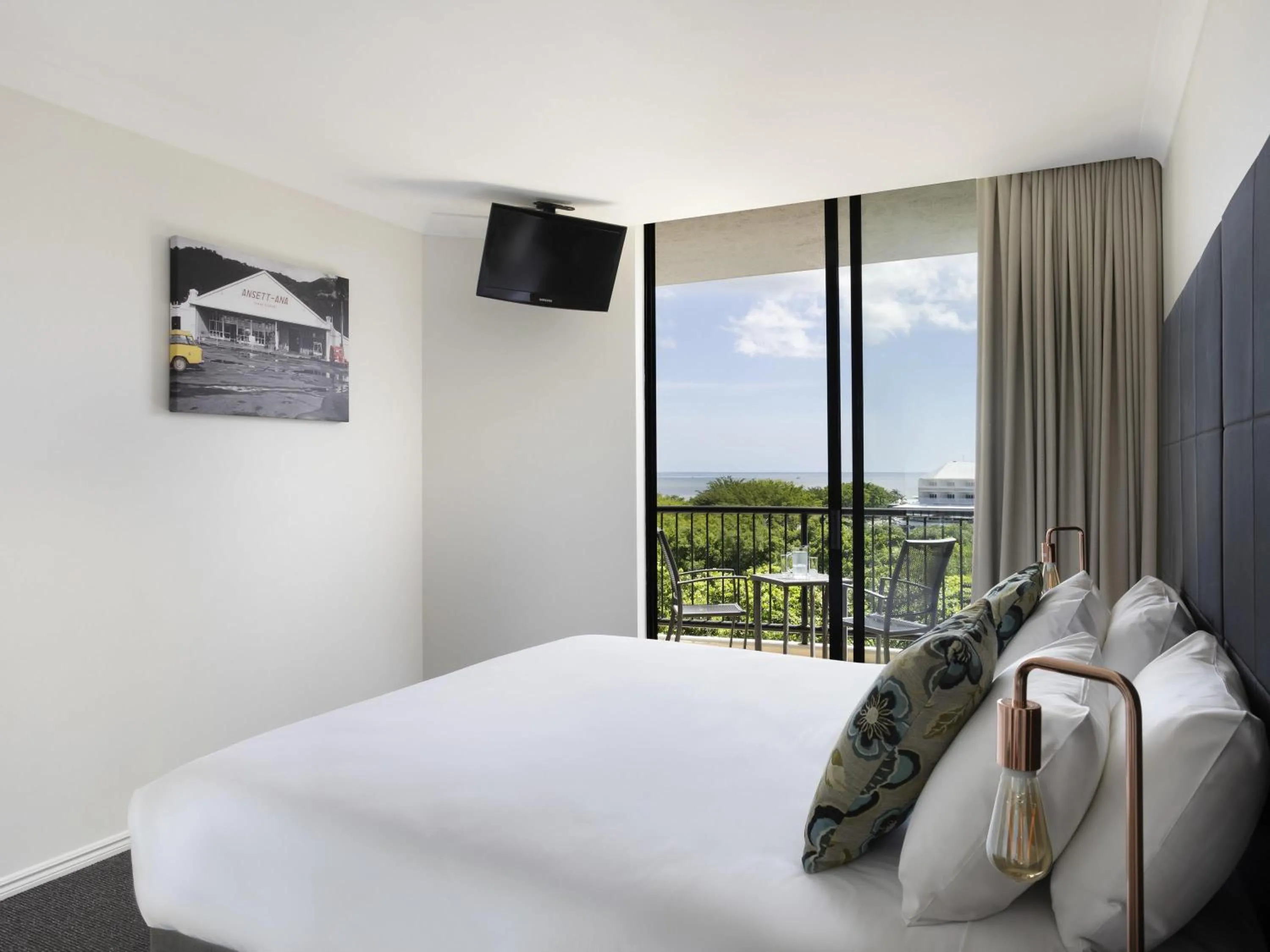 Bedroom, Bed in Mantra Esplanade