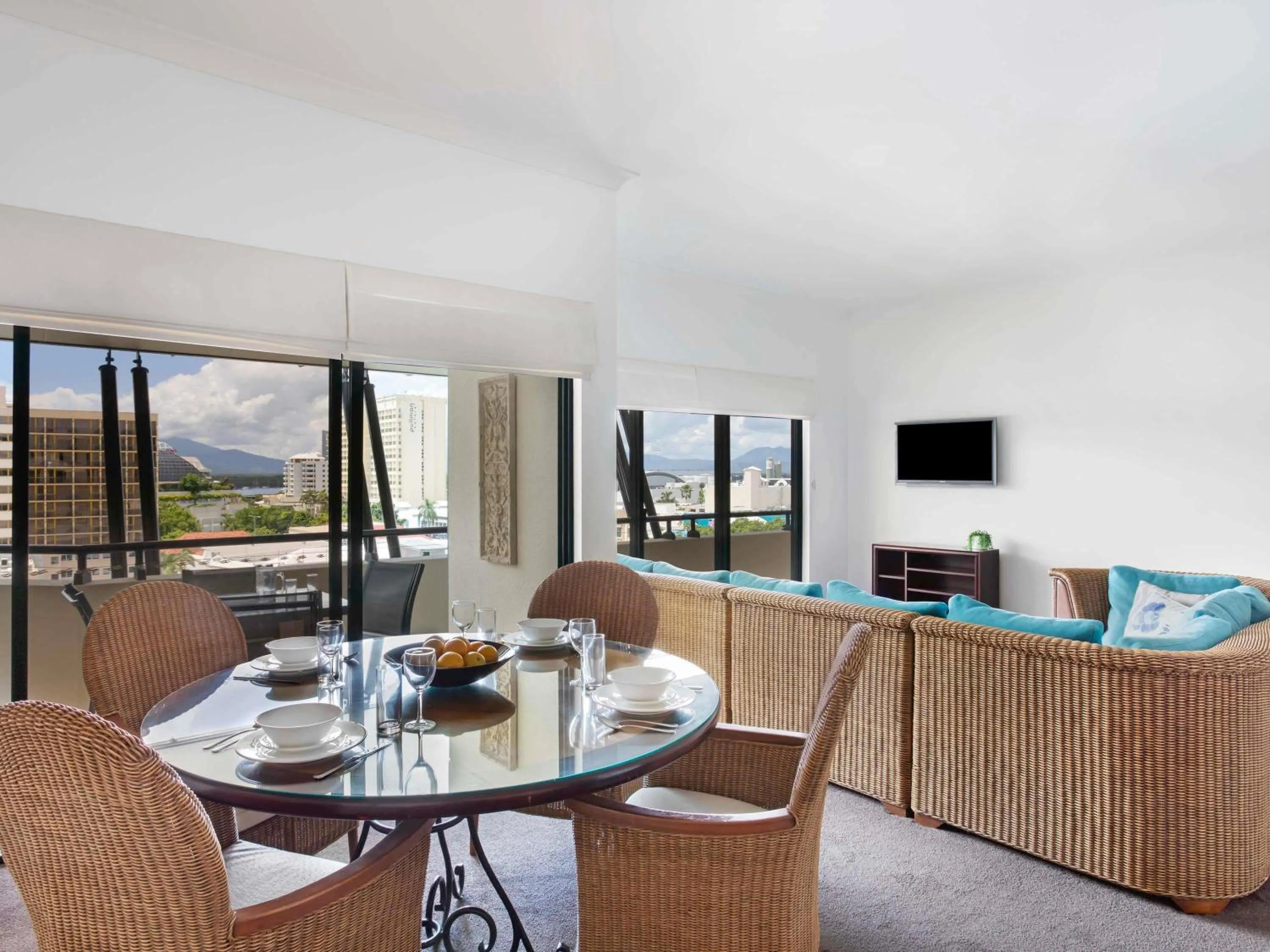 Bedroom in Mantra Esplanade