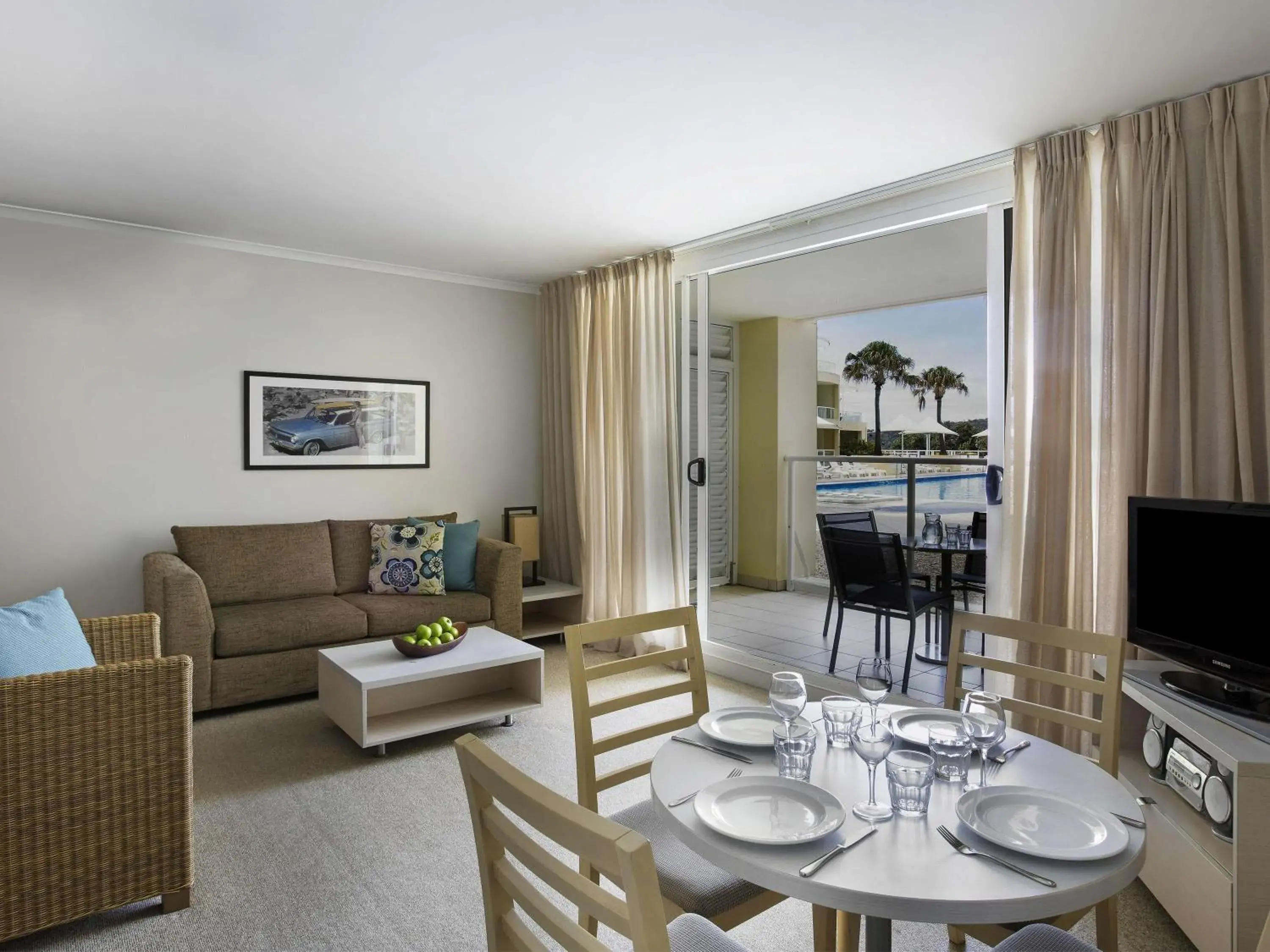 Bedroom in Mantra Ettalong Beach Bedroom in Mantra Ettalong Beach