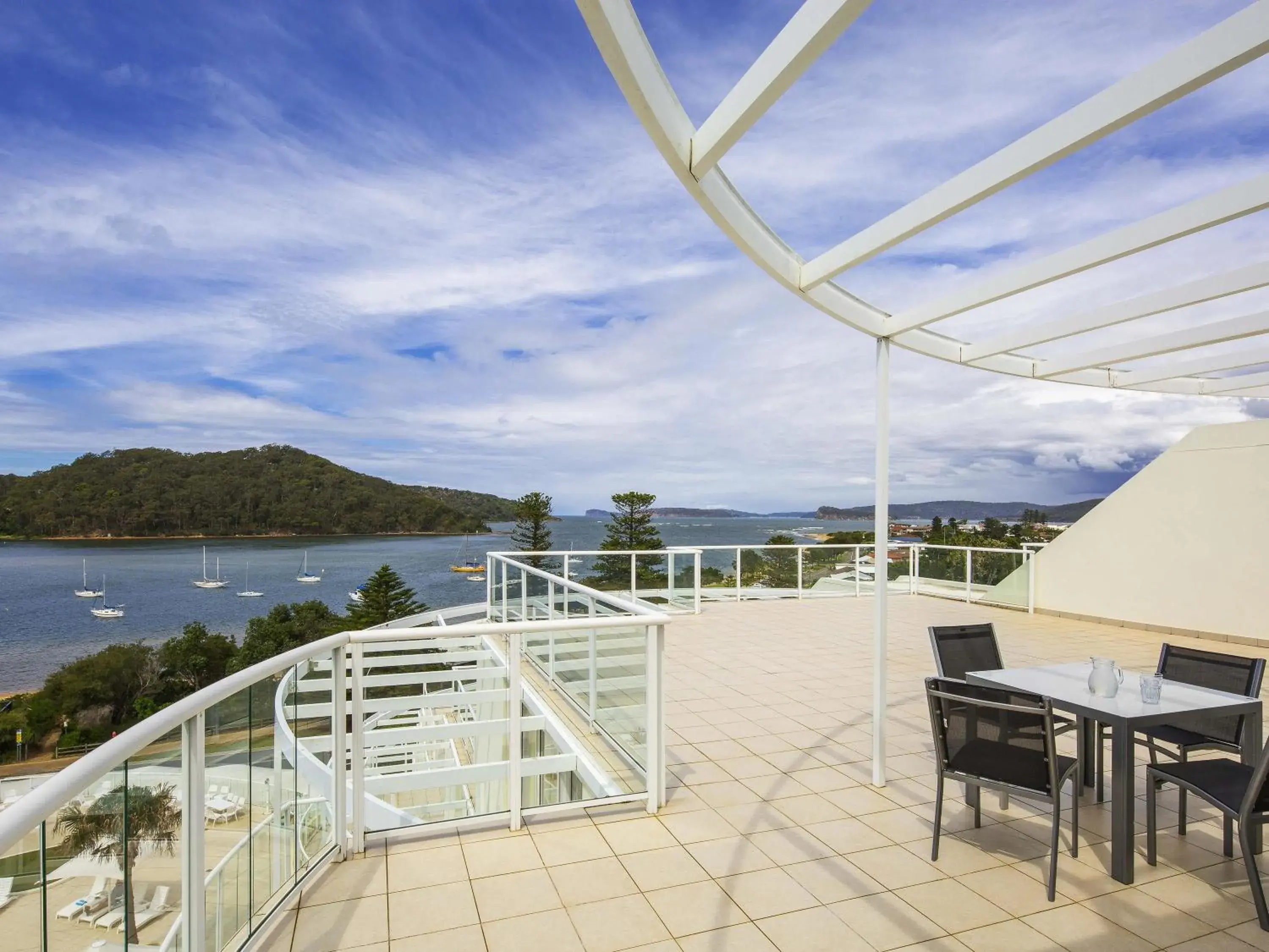 Bedroom in Mantra Ettalong Beach Bedroom in Mantra Ettalong Beach