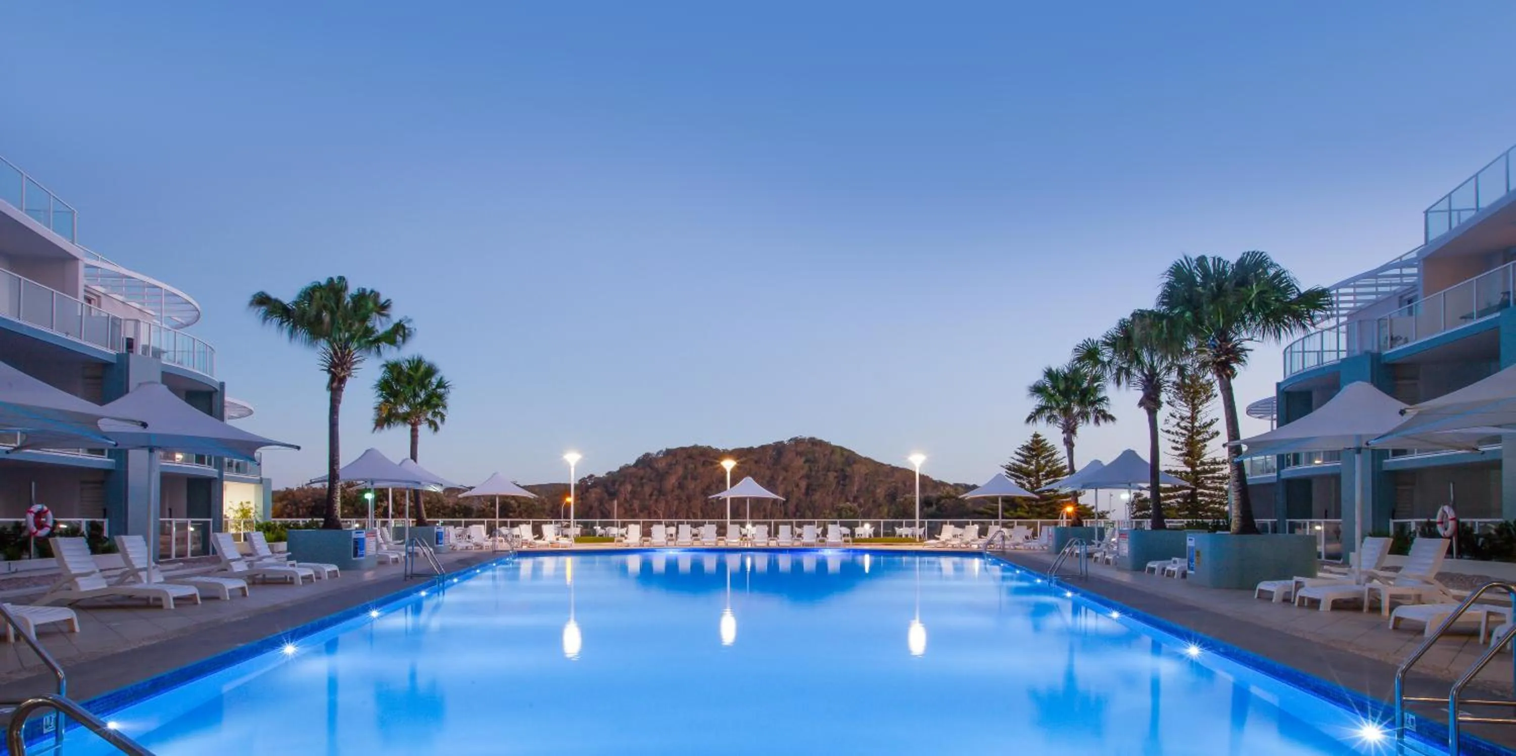 Property building in Mantra Ettalong Beach