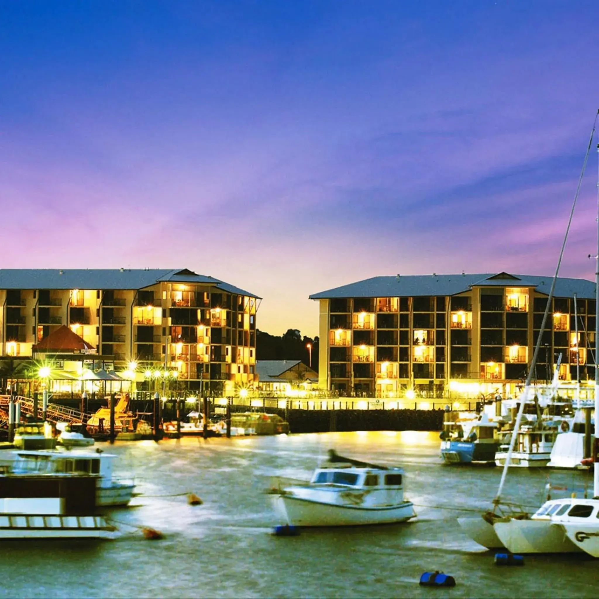 Property building in Mantra Hervey Bay Property building in Mantra Hervey Bay