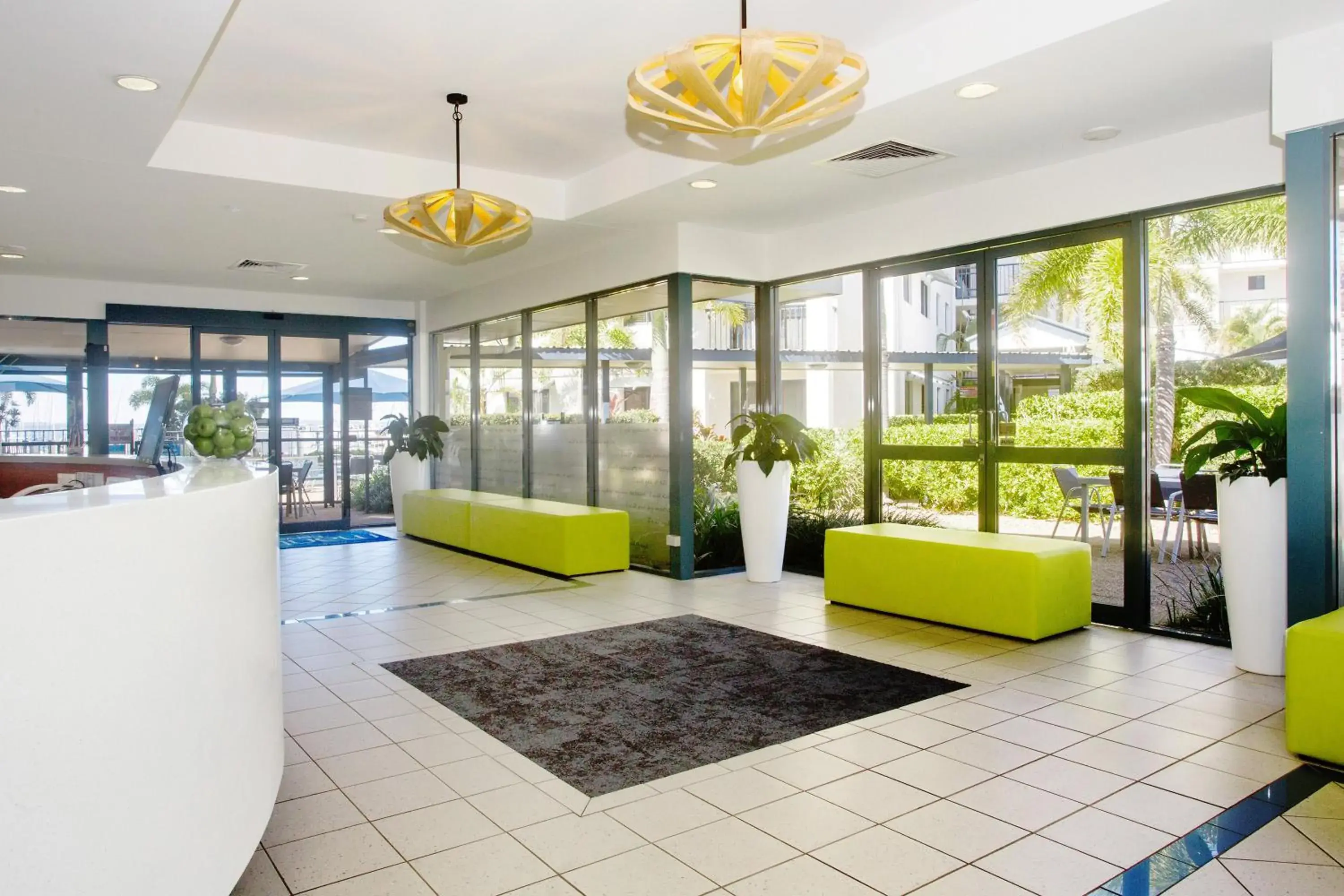 Lobby or reception in Mantra Hervey Bay Lobby or reception in Mantra Hervey Bay