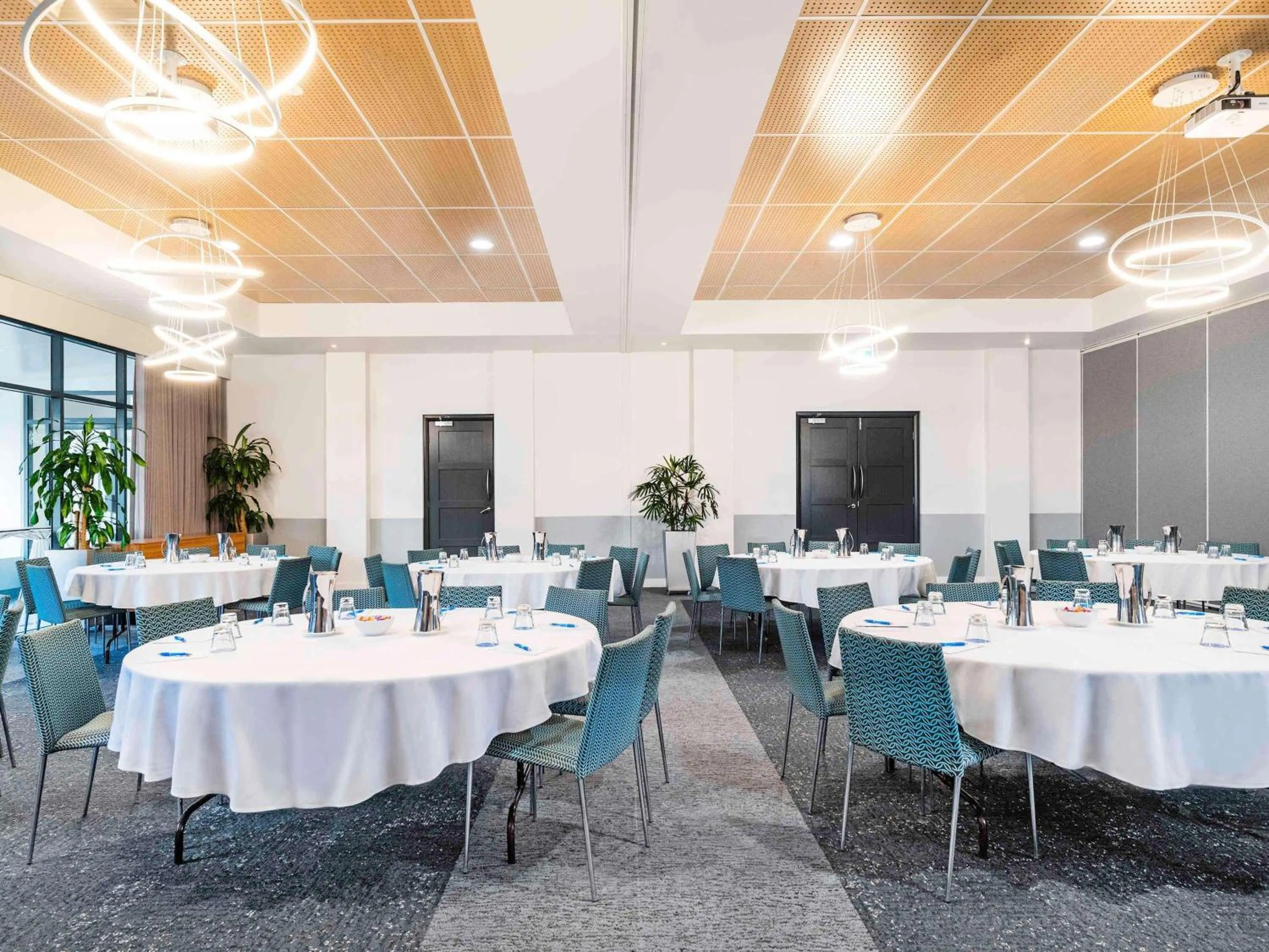 Meeting/conference room in Mantra Mooloolaba Beach
