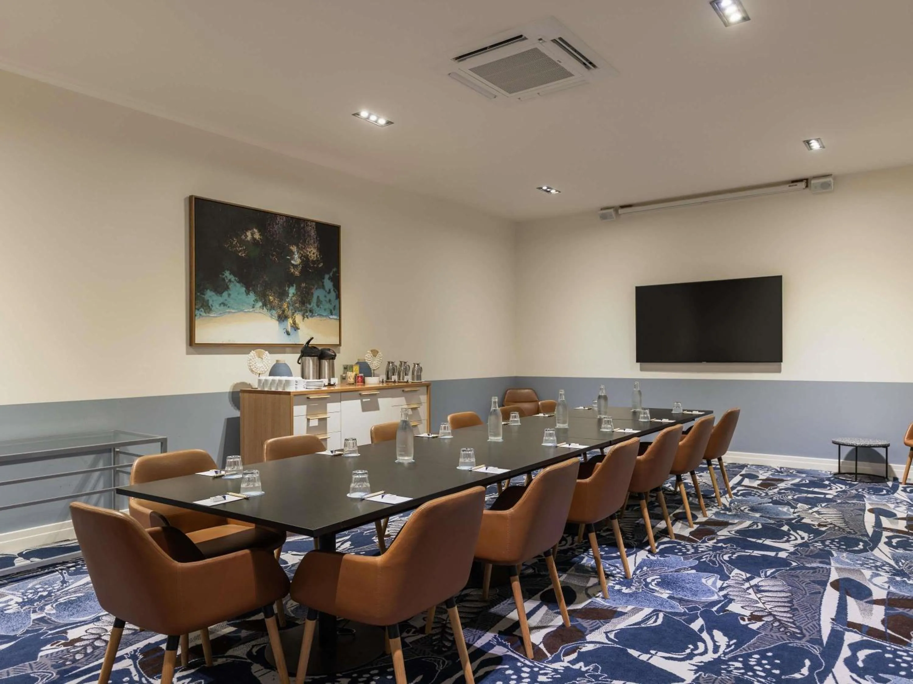 Meeting/conference room in Mantra on Salt Beach