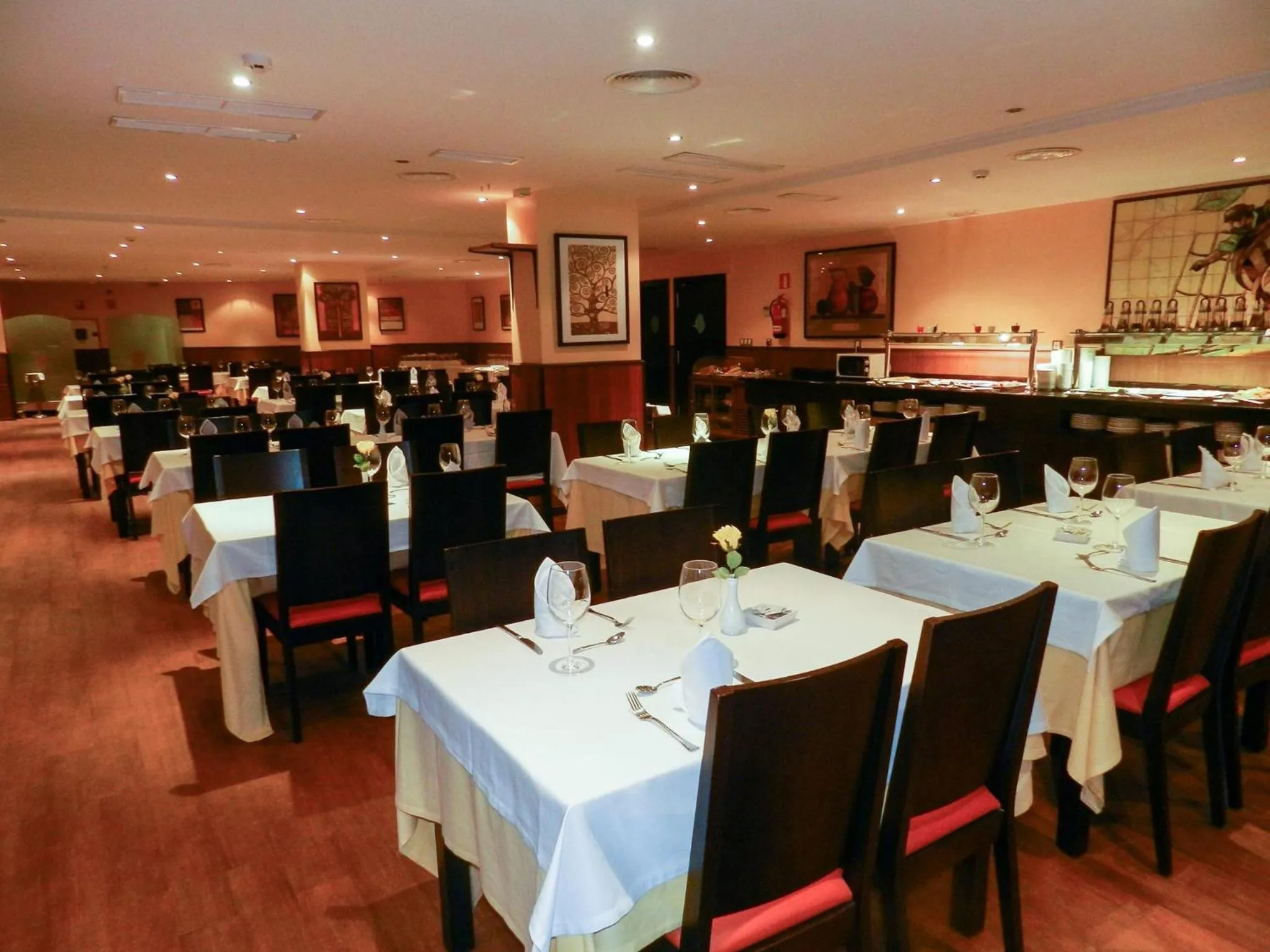 Restaurant/places to eat in Hotel Apartamento Martín Alonso Pinzón