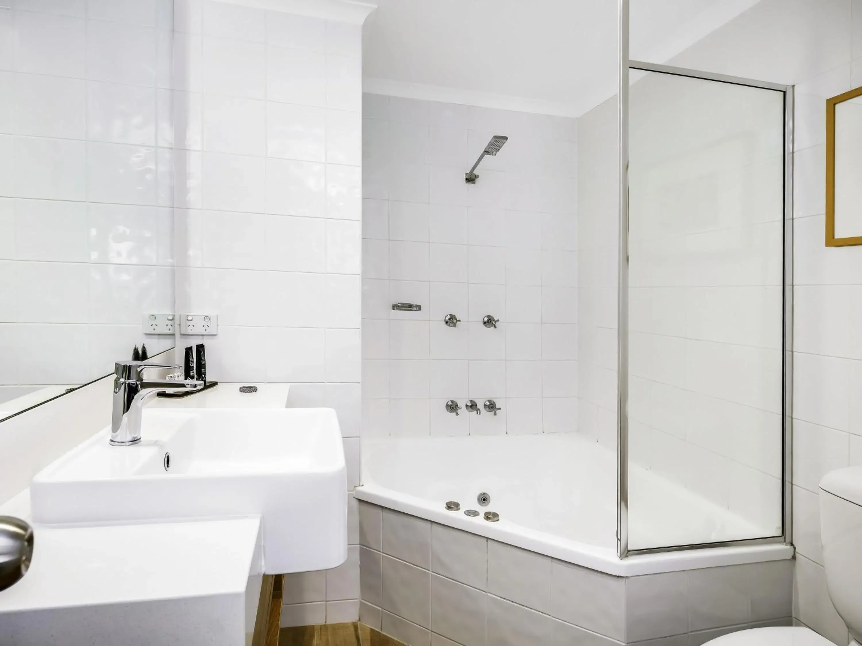 Bedroom in Mantra PortSea Bedroom in Mantra PortSea