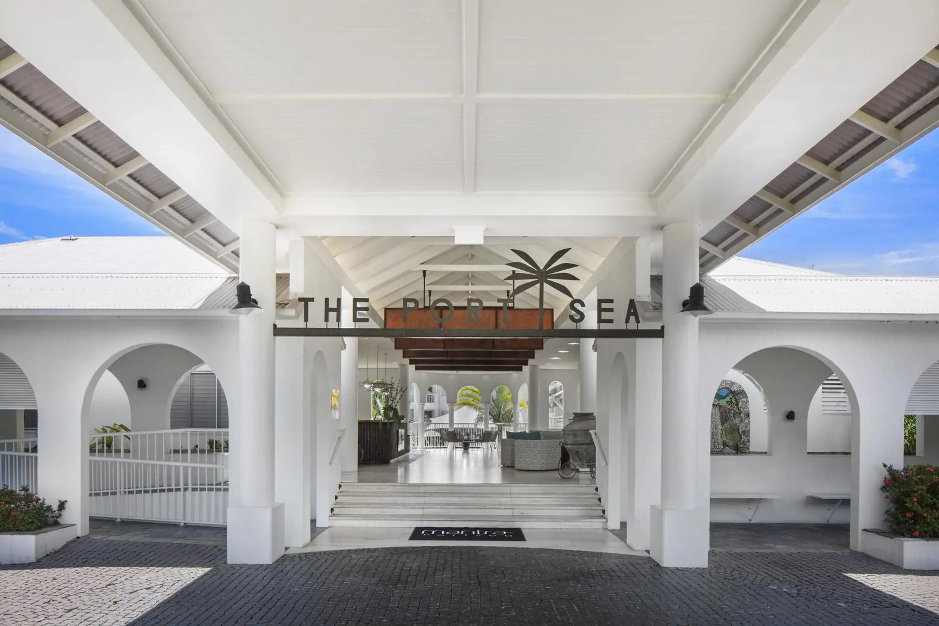 Property building in Mantra PortSea Property building in Mantra PortSea