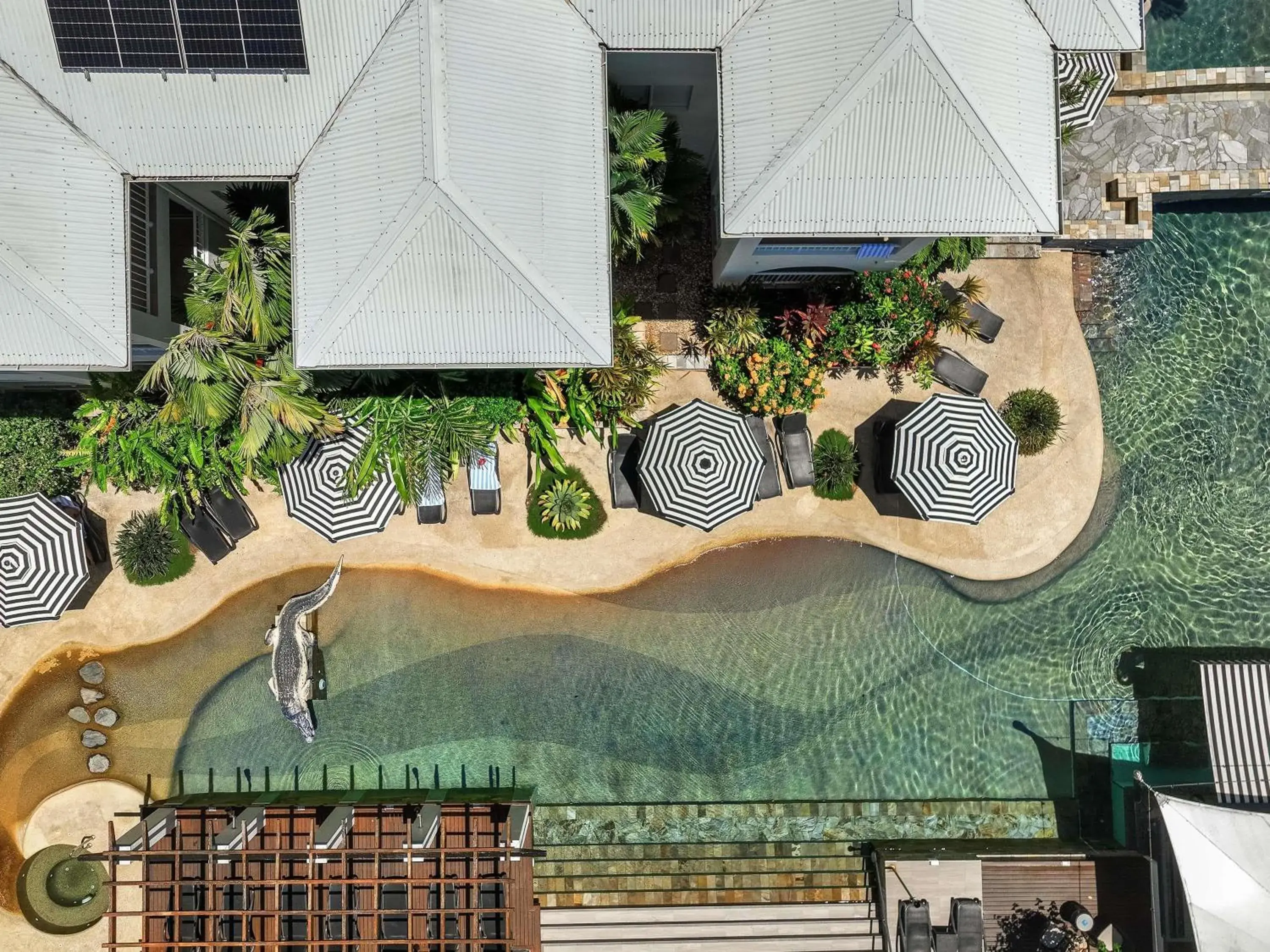 Property building in Mantra PortSea Property building in Mantra PortSea