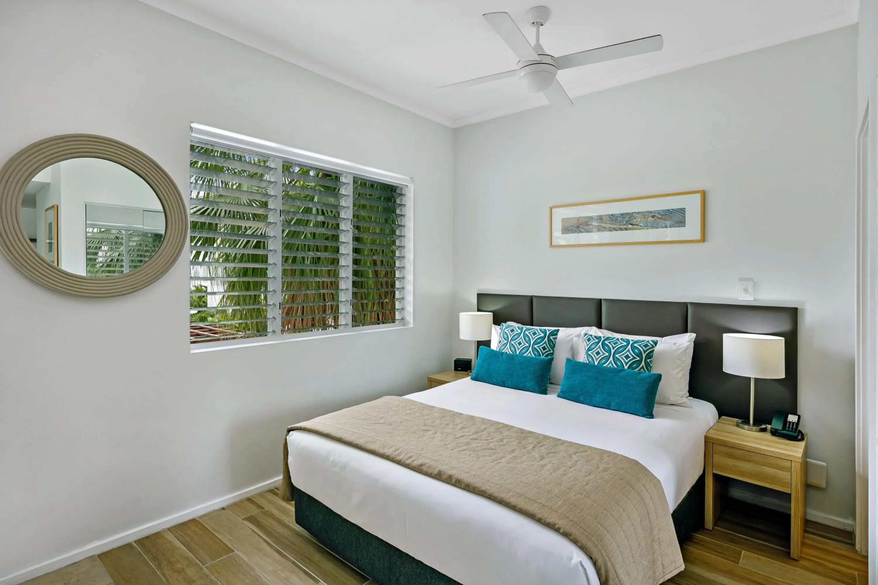 Bed in Mantra PortSea