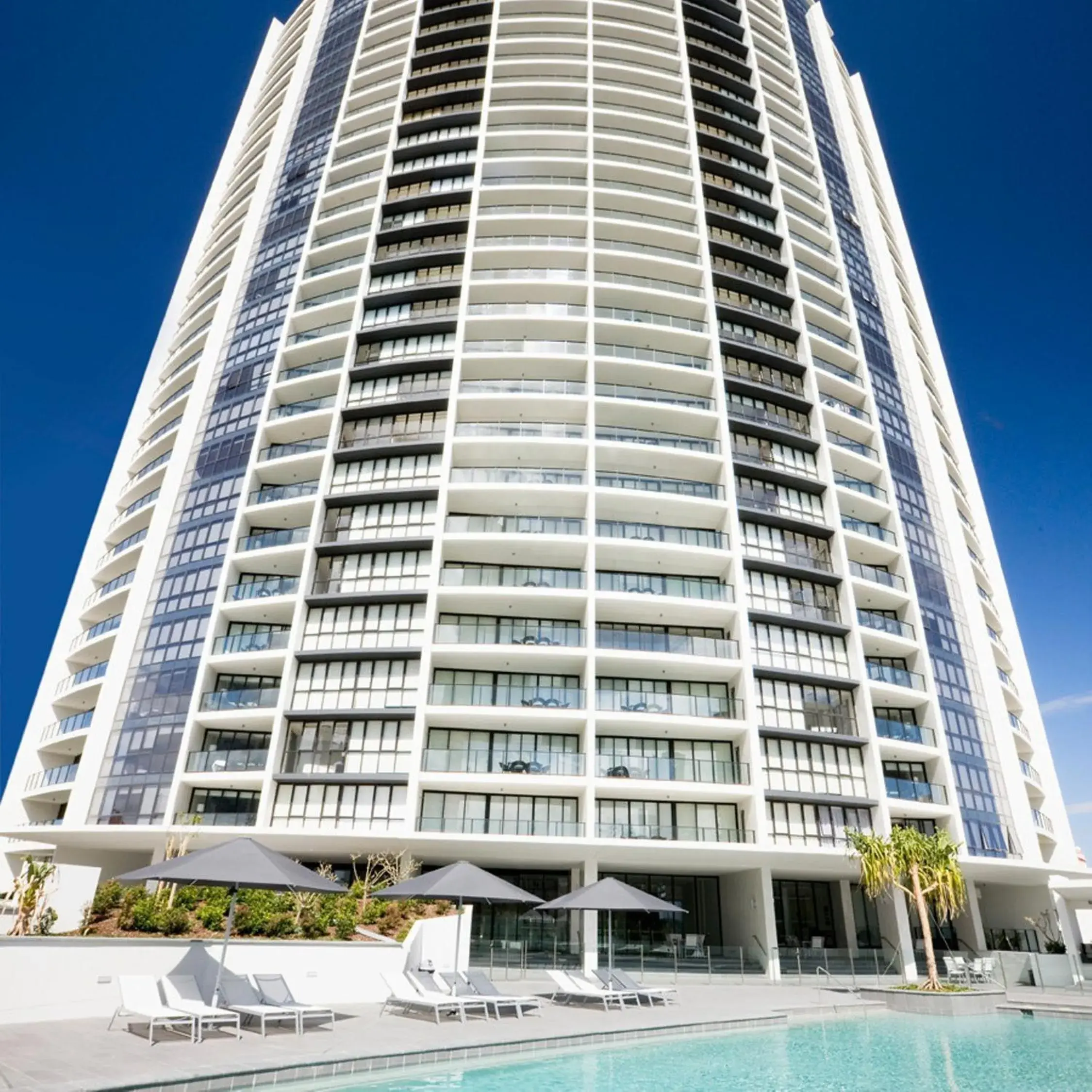 Facade/entrance in Mantra Sierra Grand Facade/entrance in Mantra Sierra Grand