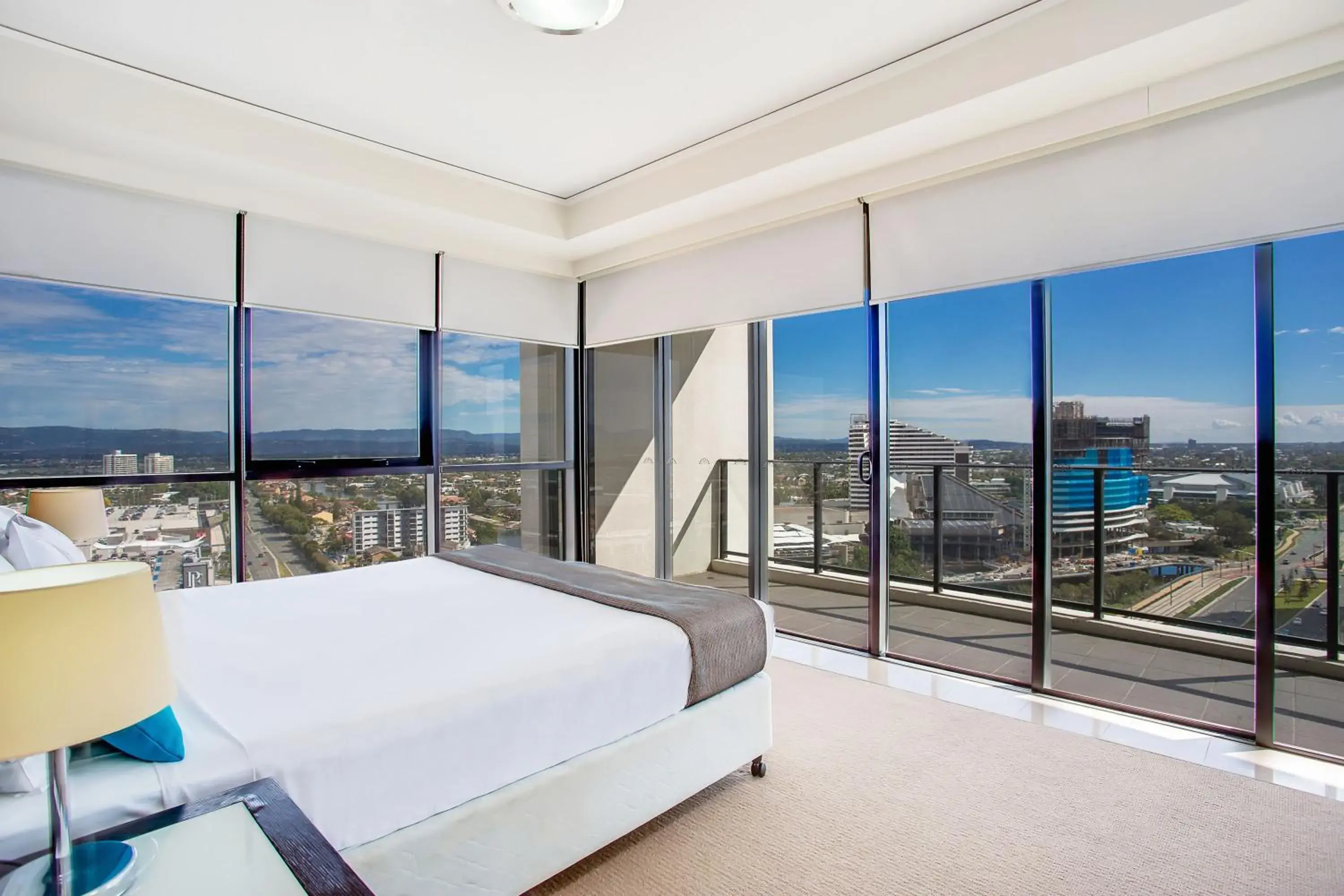 Bedroom, Bed in Mantra Sierra Grand Bedroom, Bed in Mantra Sierra Grand