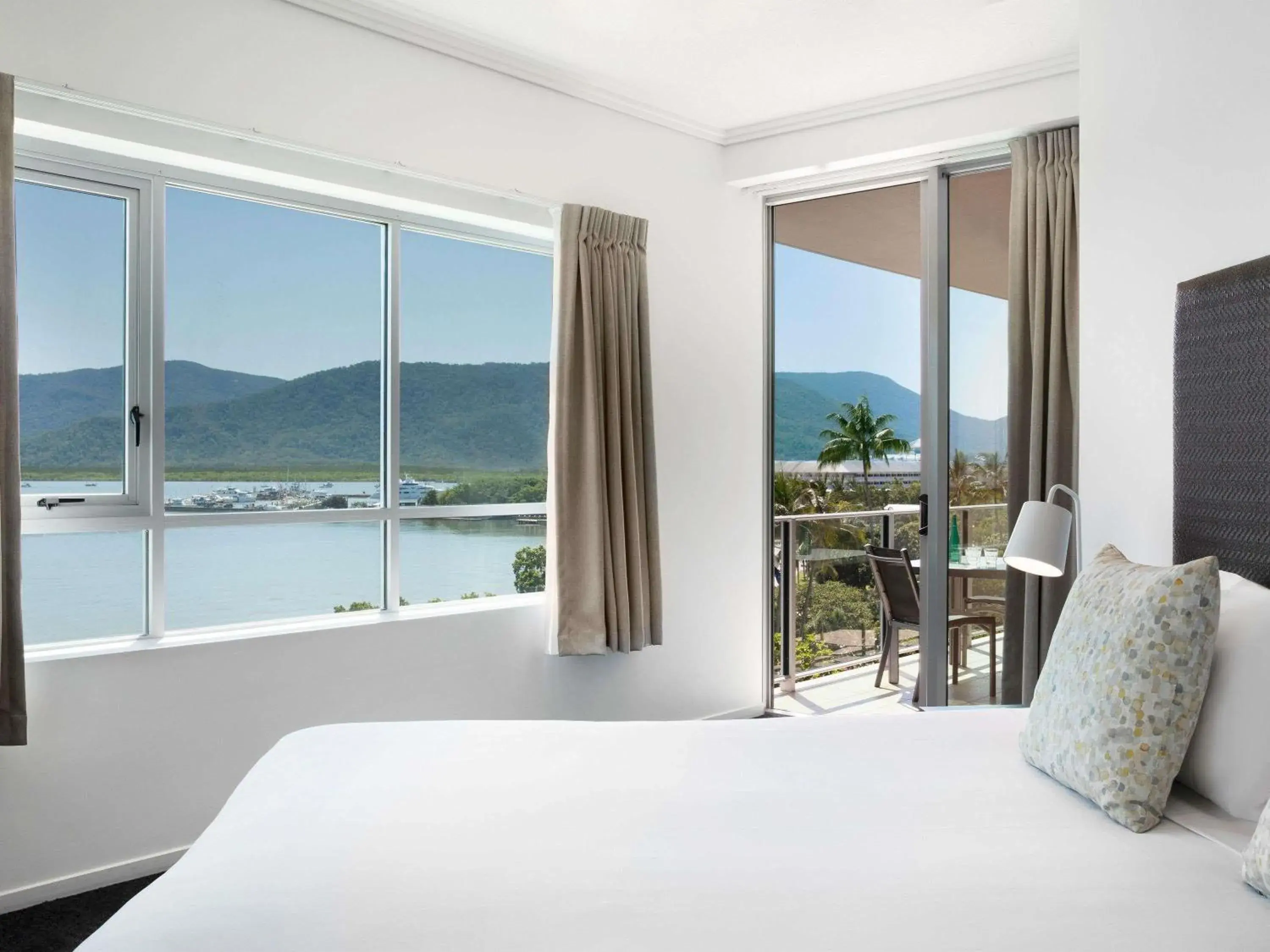 Property building, Bed in Mantra Trilogy Property building, Bed in Mantra Trilogy